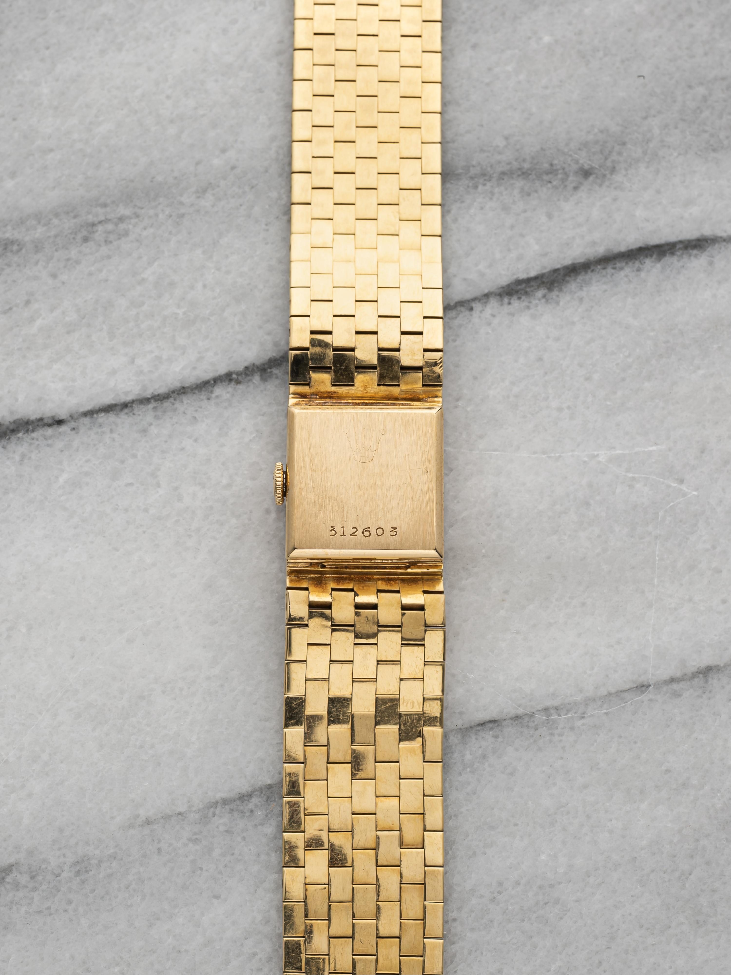 Vintage Ladies Rolex Precision 50s 18K Gold Manual Wind Reference 8209 Belt im Zustand „Gut“ im Angebot in New York, NY