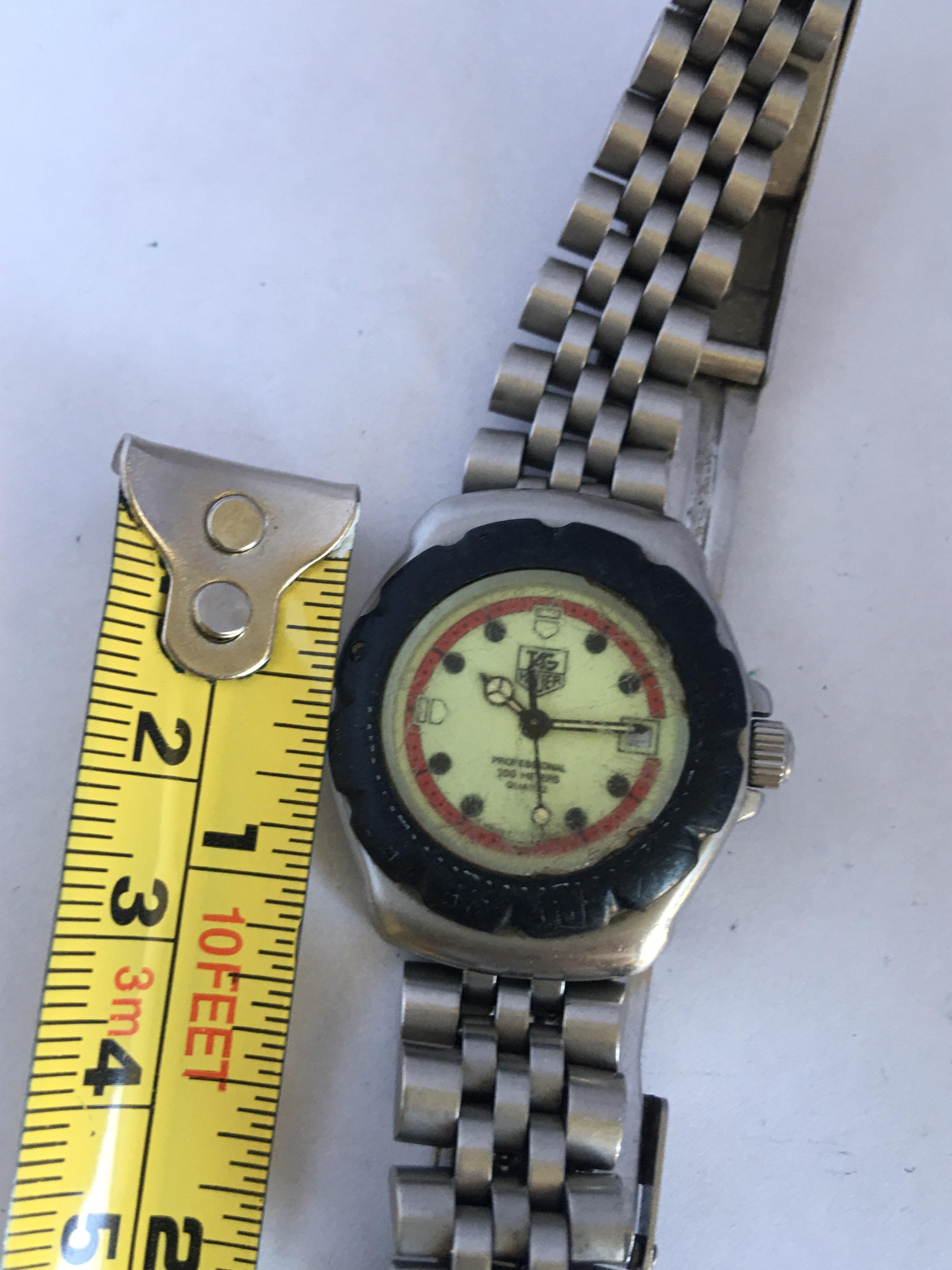 Vintage Ladies TAG Heuer Formula 1 with Black Bessel and Stainless Steel Strap 4