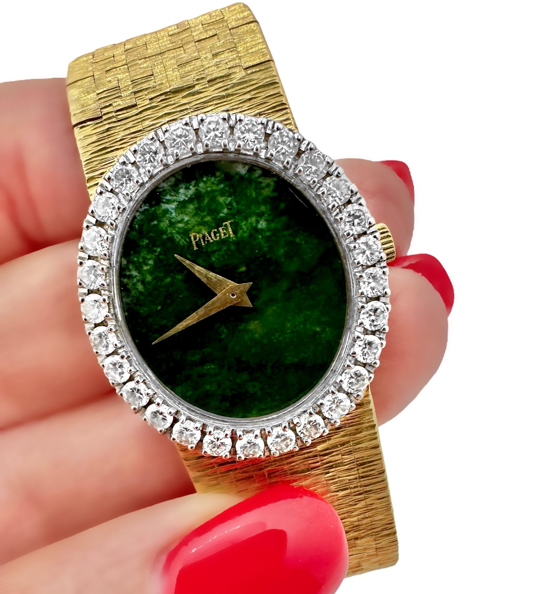 Vintage Ladies Yellow Gold Piaget Jade and Diamond Cocktail Watch en vente 3