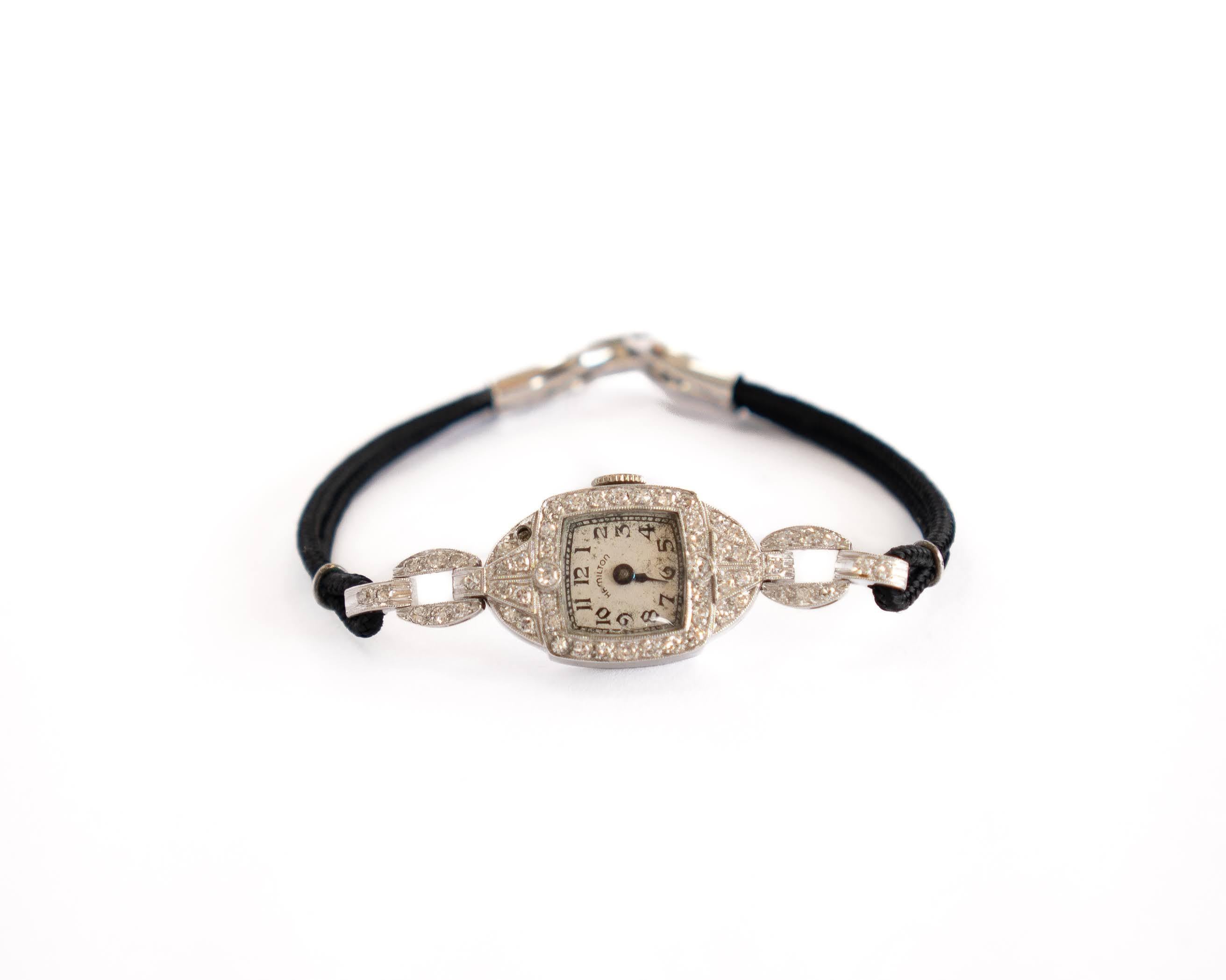 Taille ronde Montre-bracelet Hamilton vintage en platine pour femmes en vente