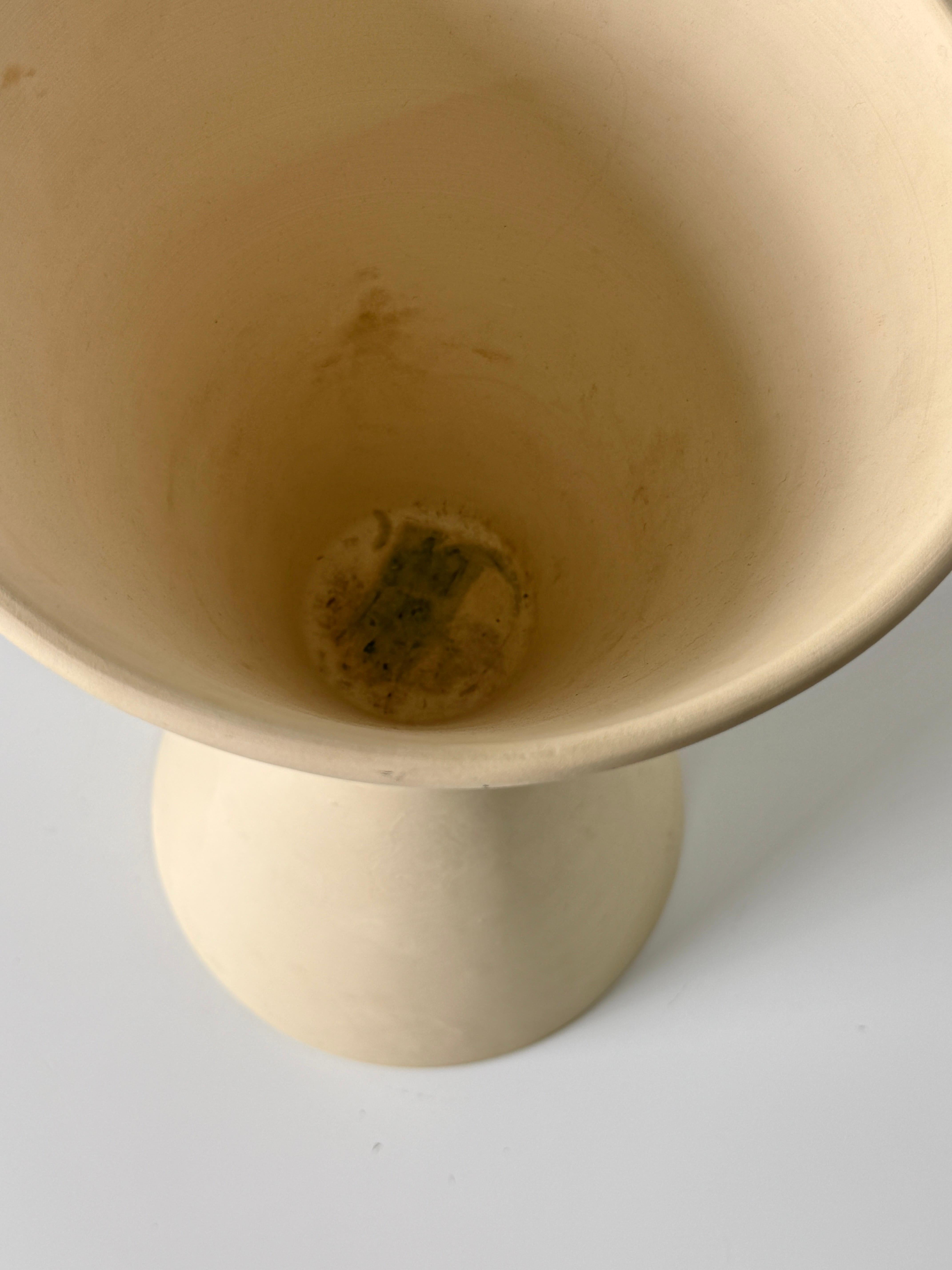 Vintage Lagardo Tackett Architectural Pottery Double Cone Planter Bisque Ceramic For Sale 1