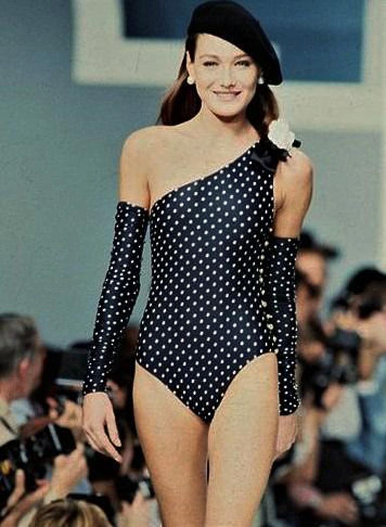 Women's Vintage Lagerfeld Chanel Runway 1989 Polka-Dot Swimsuit/Matching Skirt + Sleeves For Sale
