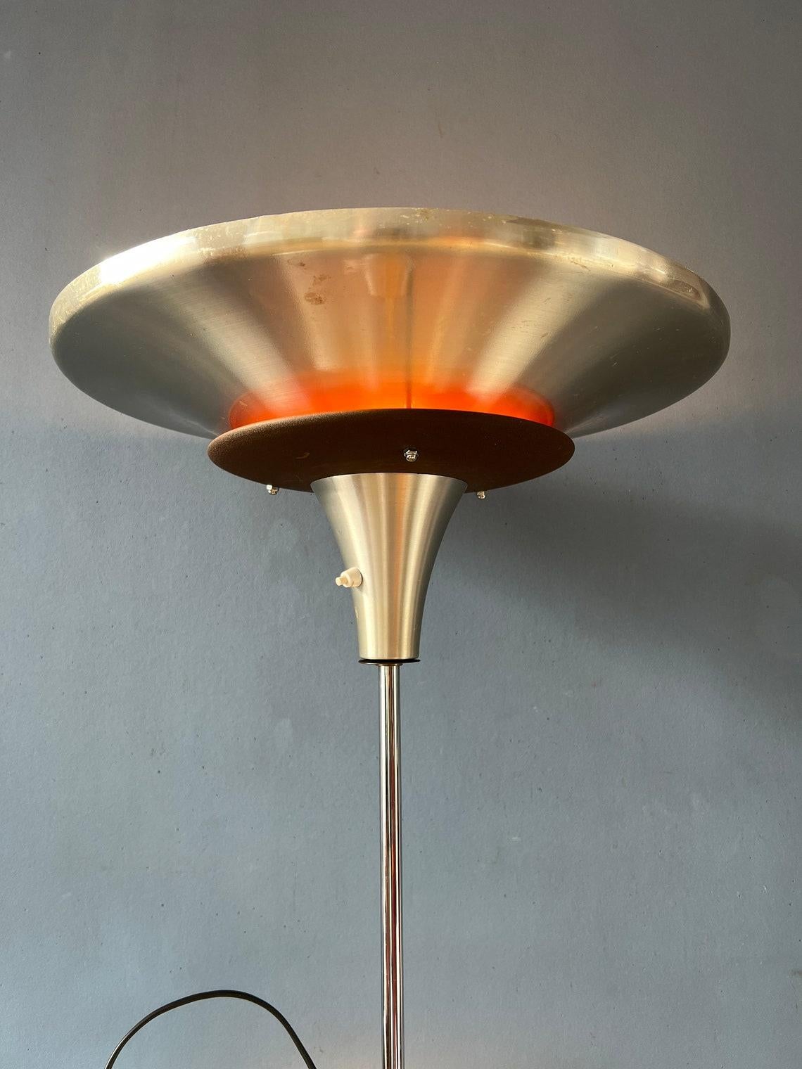 Vintage Lakro Amstelveen Space Age UFO Floor Lamp with Eyeball Shade, 1970s In Good Condition For Sale In ROTTERDAM, ZH