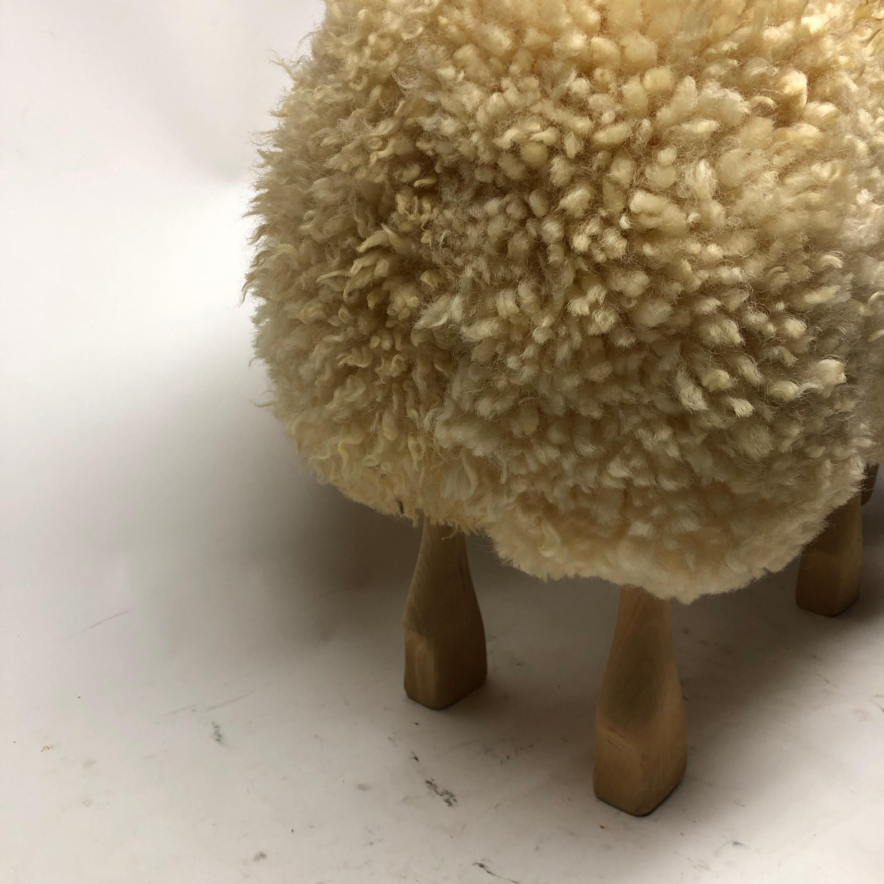 Vintage Carved Wood Sheep In Distressed Condition In East Hampton, NY
