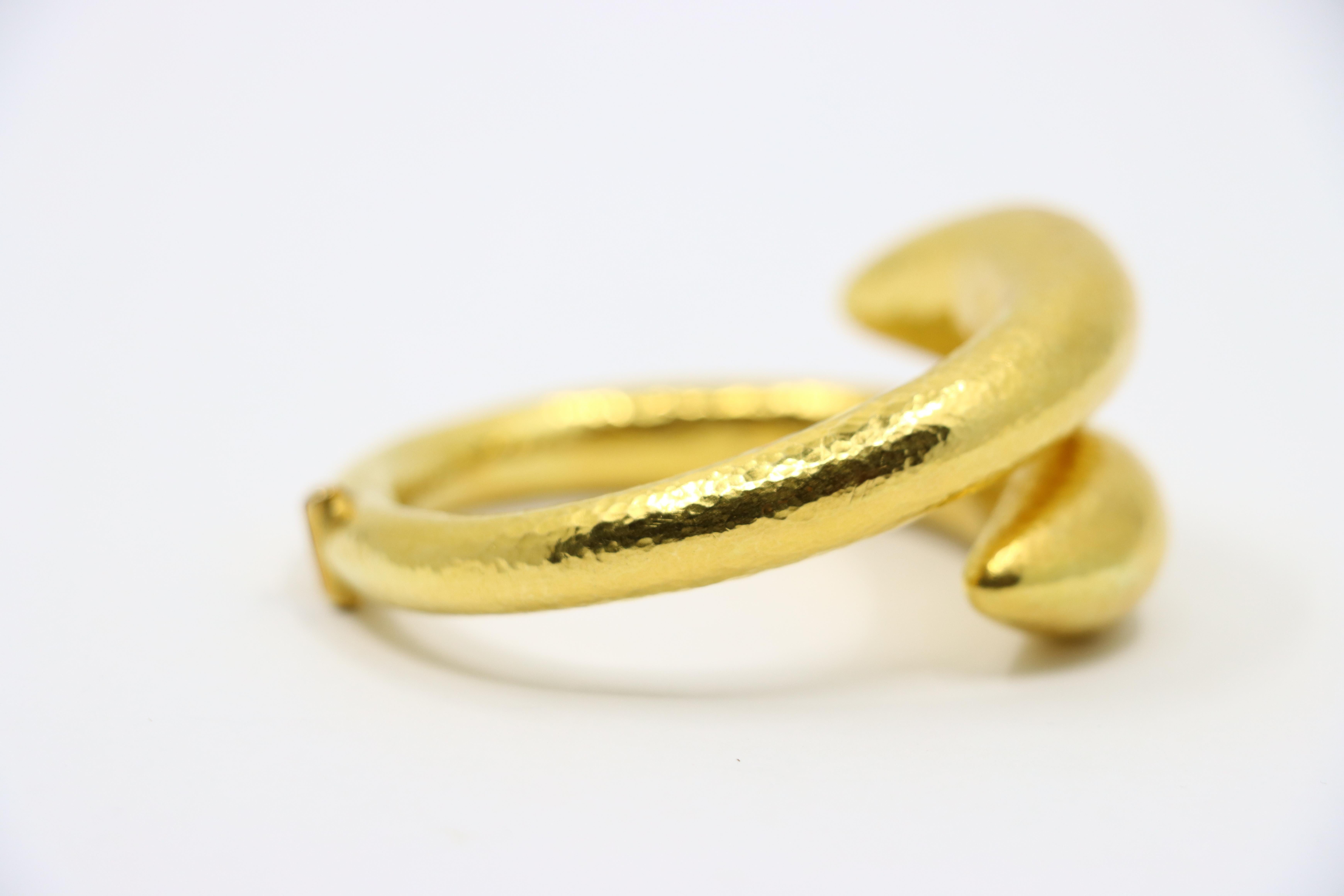 Vintage Lalaounis 18K Gold Textured Bangle Bracelet For Sale 8