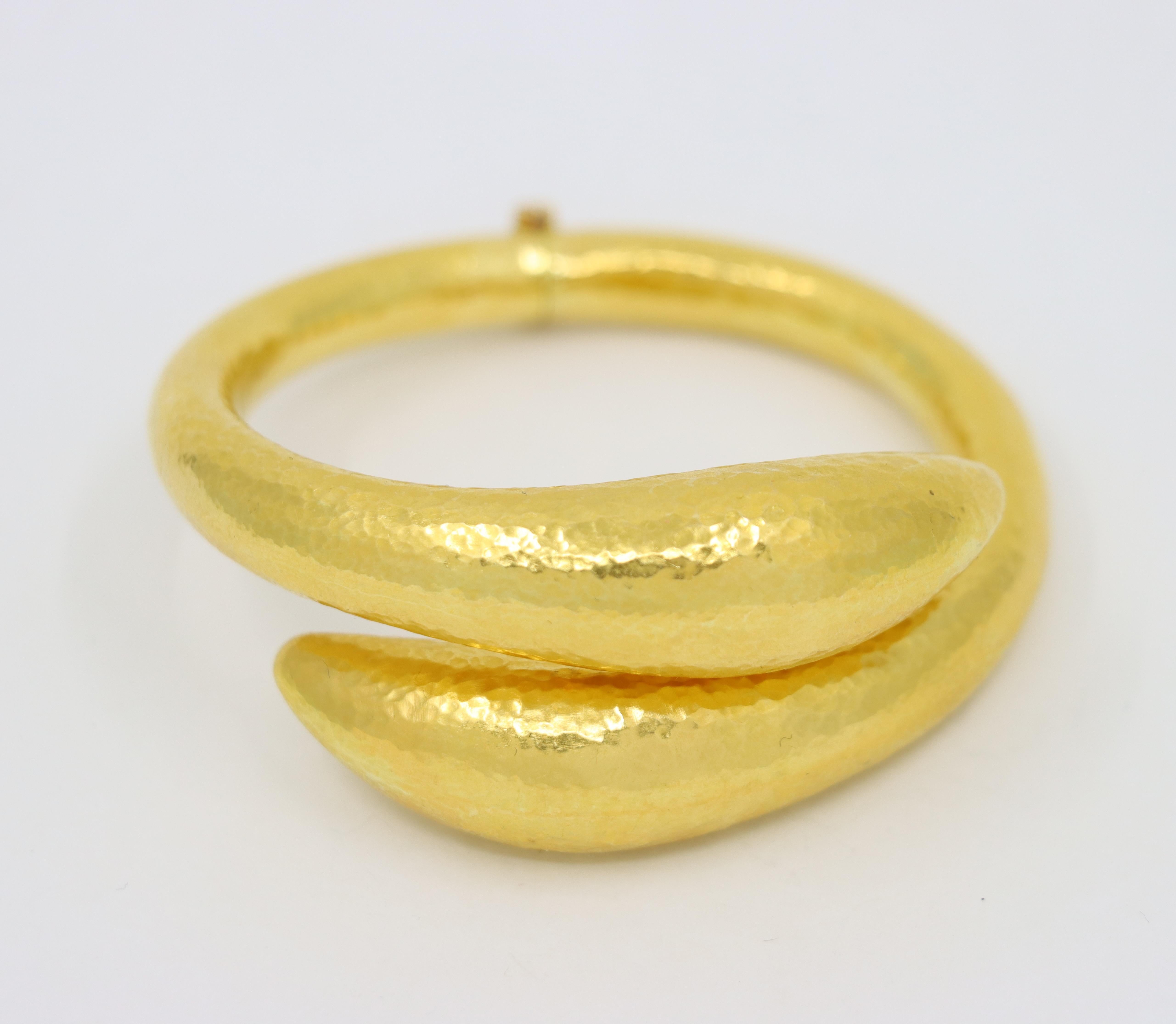 Greek Revival Vintage Lalaounis 18K Gold Textured Bangle Bracelet For Sale