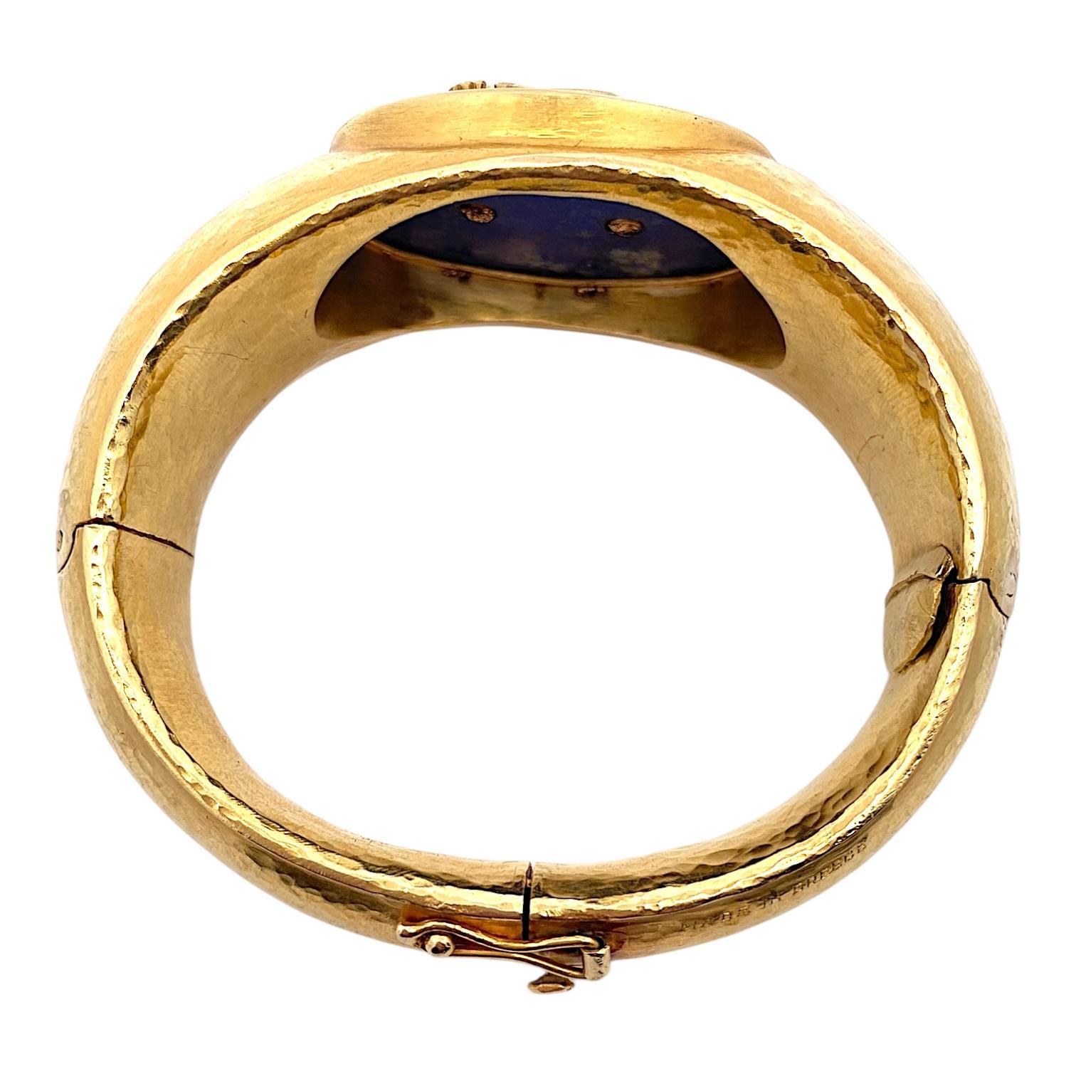 Vintage Lalaounis 18K Lapis Lazuli Double Lion Large Hinged Bangle Bracelet For Sale 1