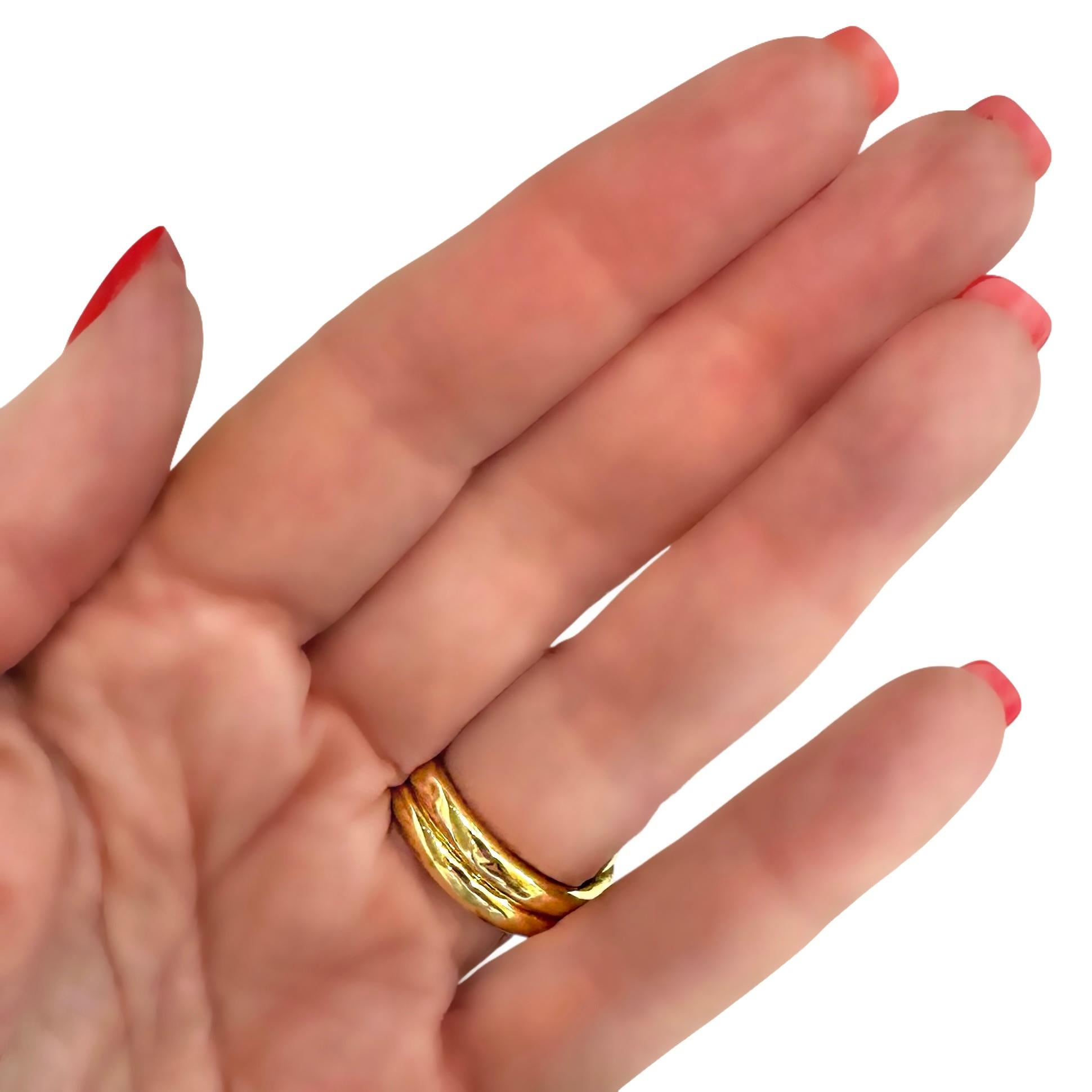 Bague de cocktail Vintage Lalaounis en or jaune 22K à triple dôme et arête de couteau en vente 10