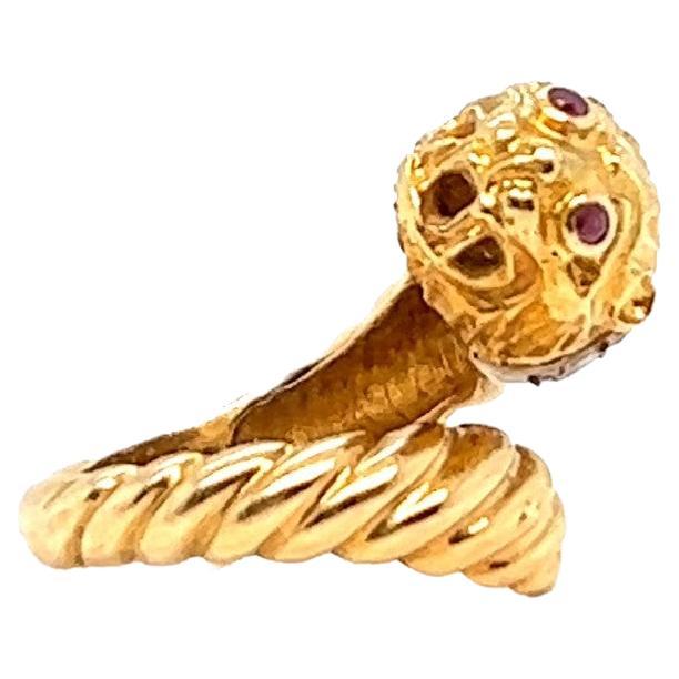 Women's or Men's Vintage Lalaounis Ruby Diamond 18 Karat Yellow Gold Lion Wrap Ring