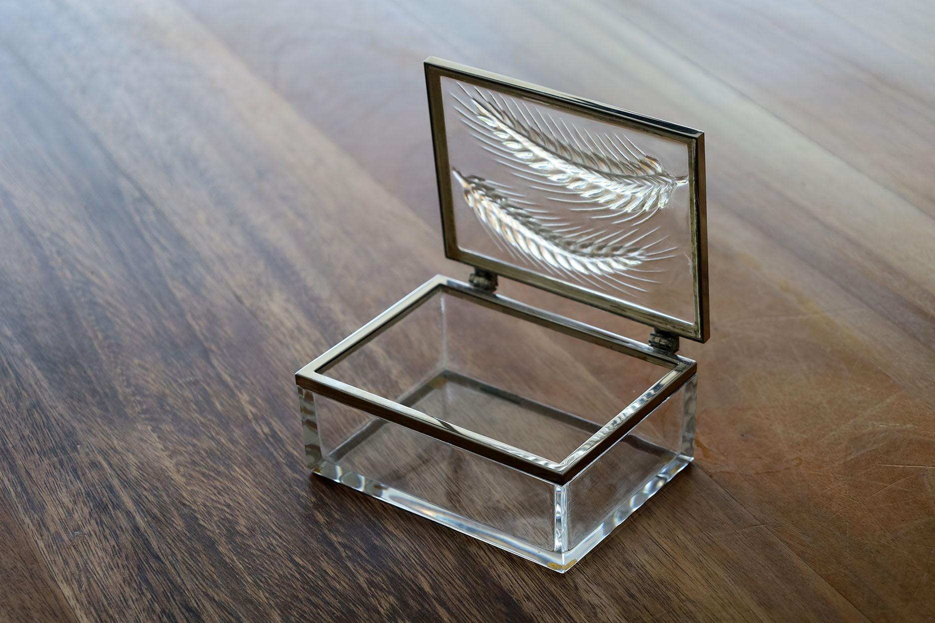 Vintage Lalique France 'Epis' Wheat Dresser/Trinket Box For Sale 3