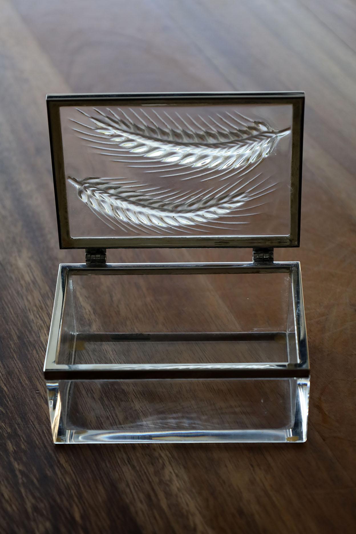 Vintage Lalique France 'Epis' Wheat Dresser/Trinket Box For Sale 7