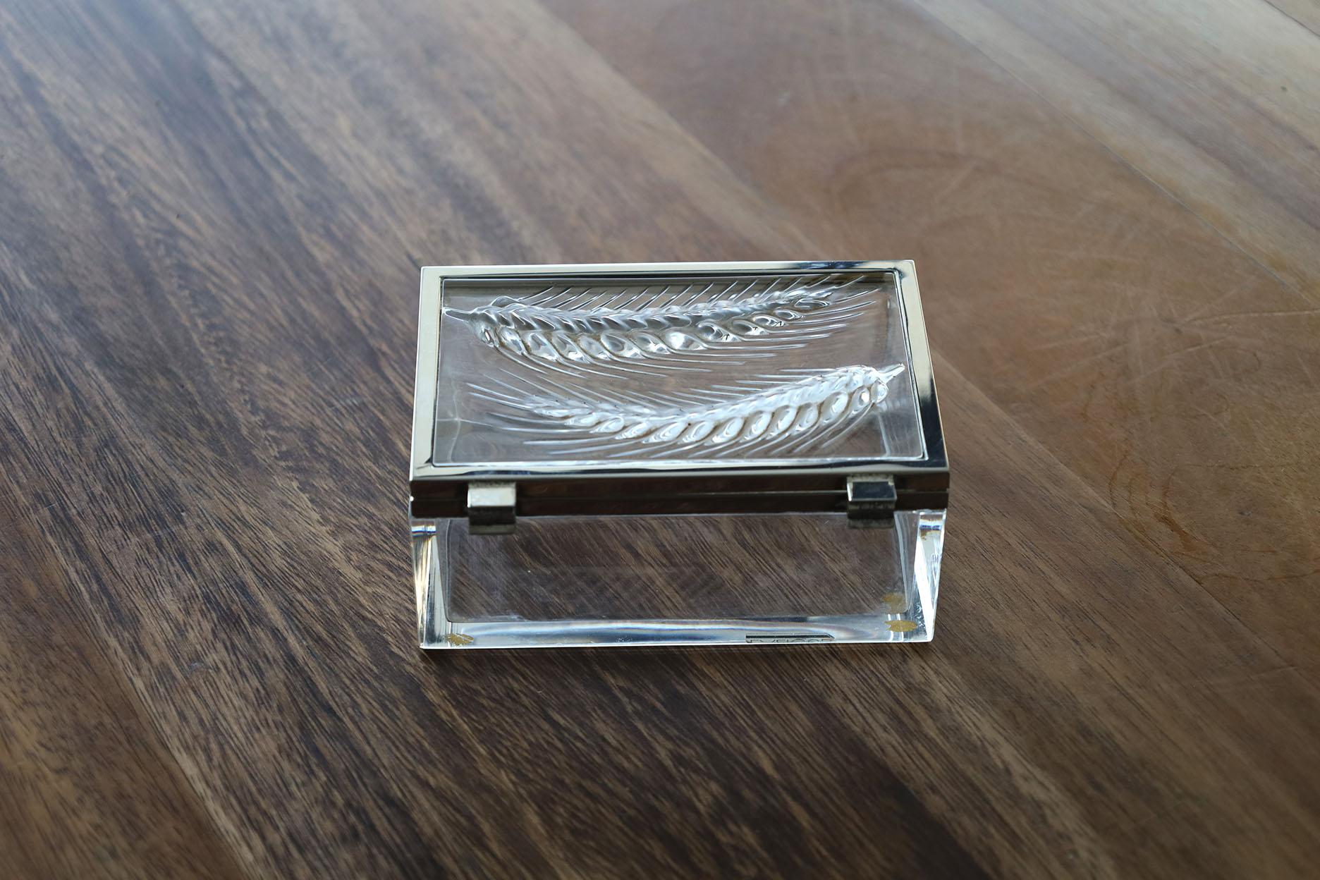 Crystal Vintage Lalique France 'Epis' Wheat Dresser/Trinket Box For Sale