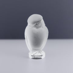 Vintage Lalique Frosted Glass 'Rapace' Sparrowhawk Bird of Prey Cachet or Seal