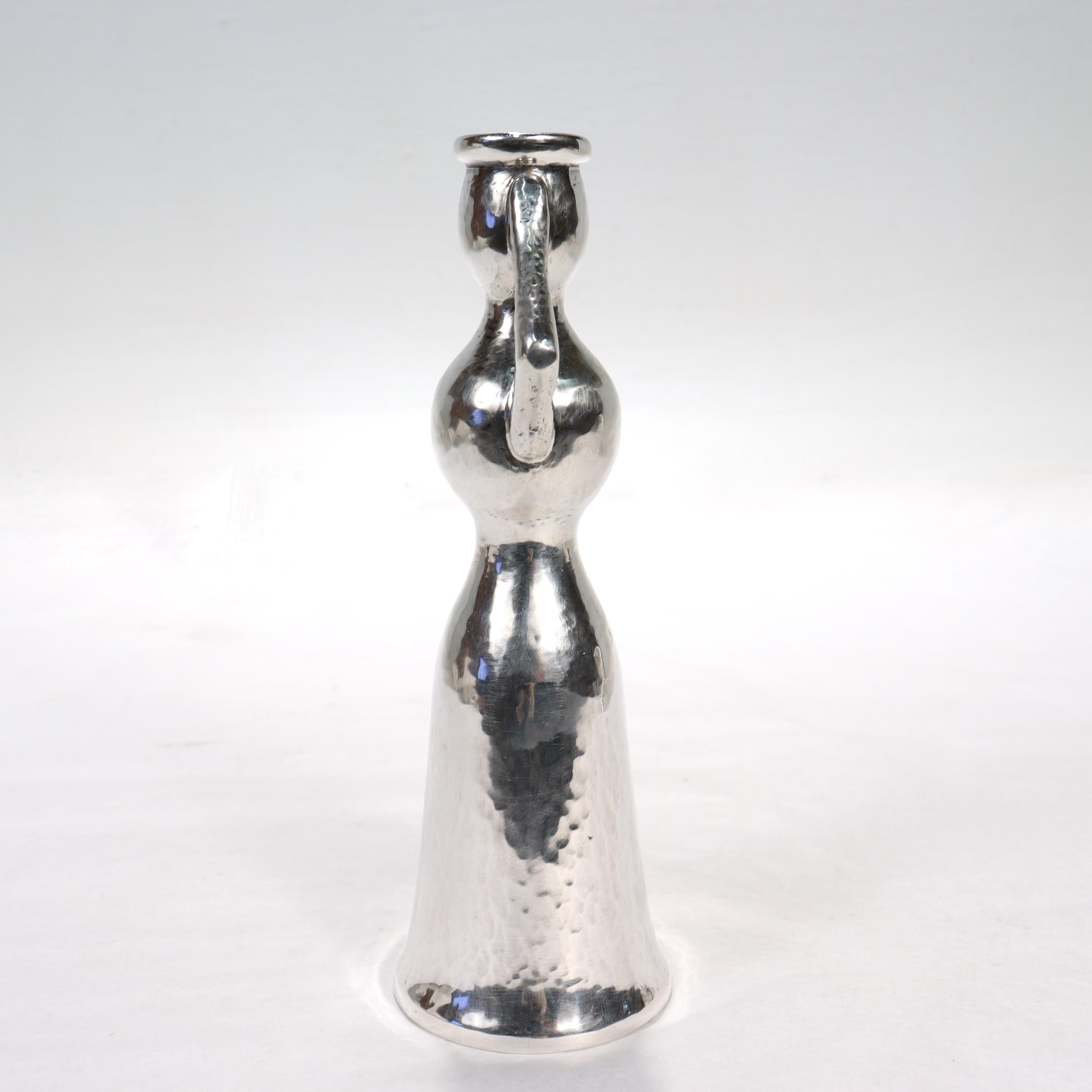 Hellénistique Vase ou bougeoir vintage Lalounis en argent sterling sur le thème de la fertilité masculine en vente