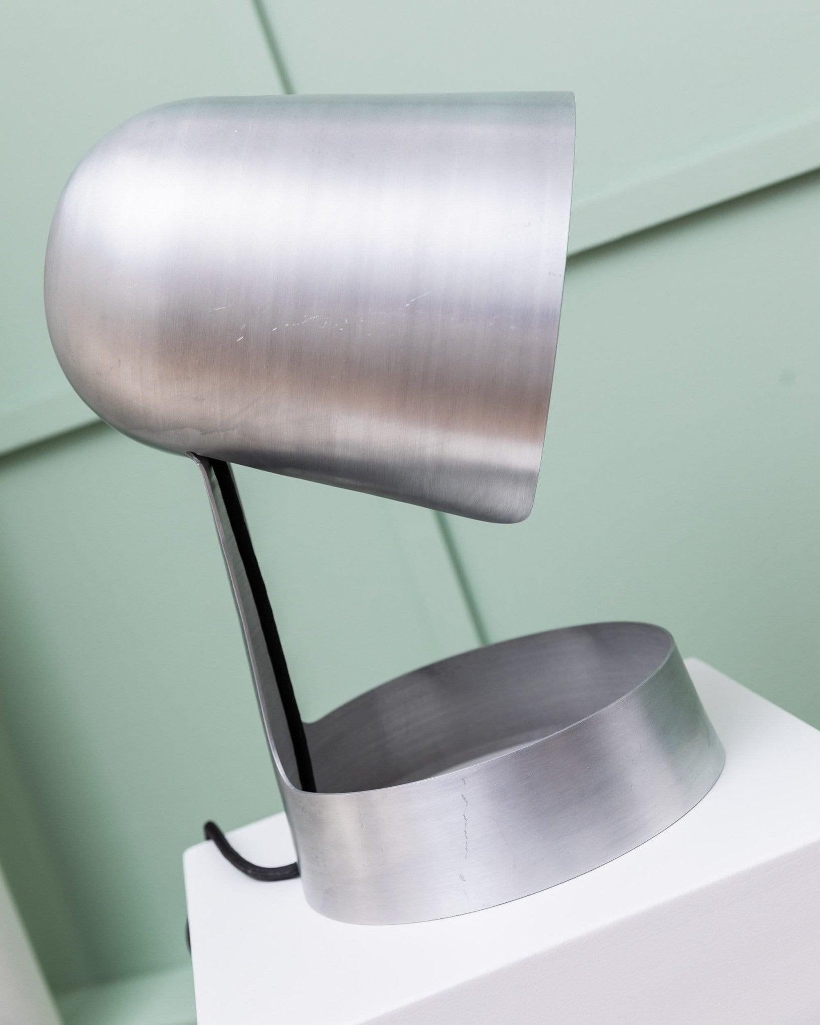 Lámpara vintage de aluminio de Dominik Hehl Siglo XXI y contemporáneo en venta
