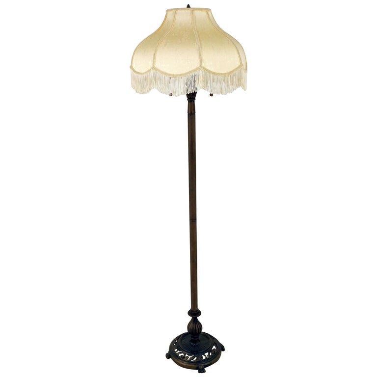 Vintage Lamp, Metal Standing Lamp, Floor Lamp and Shape, Canada 1930