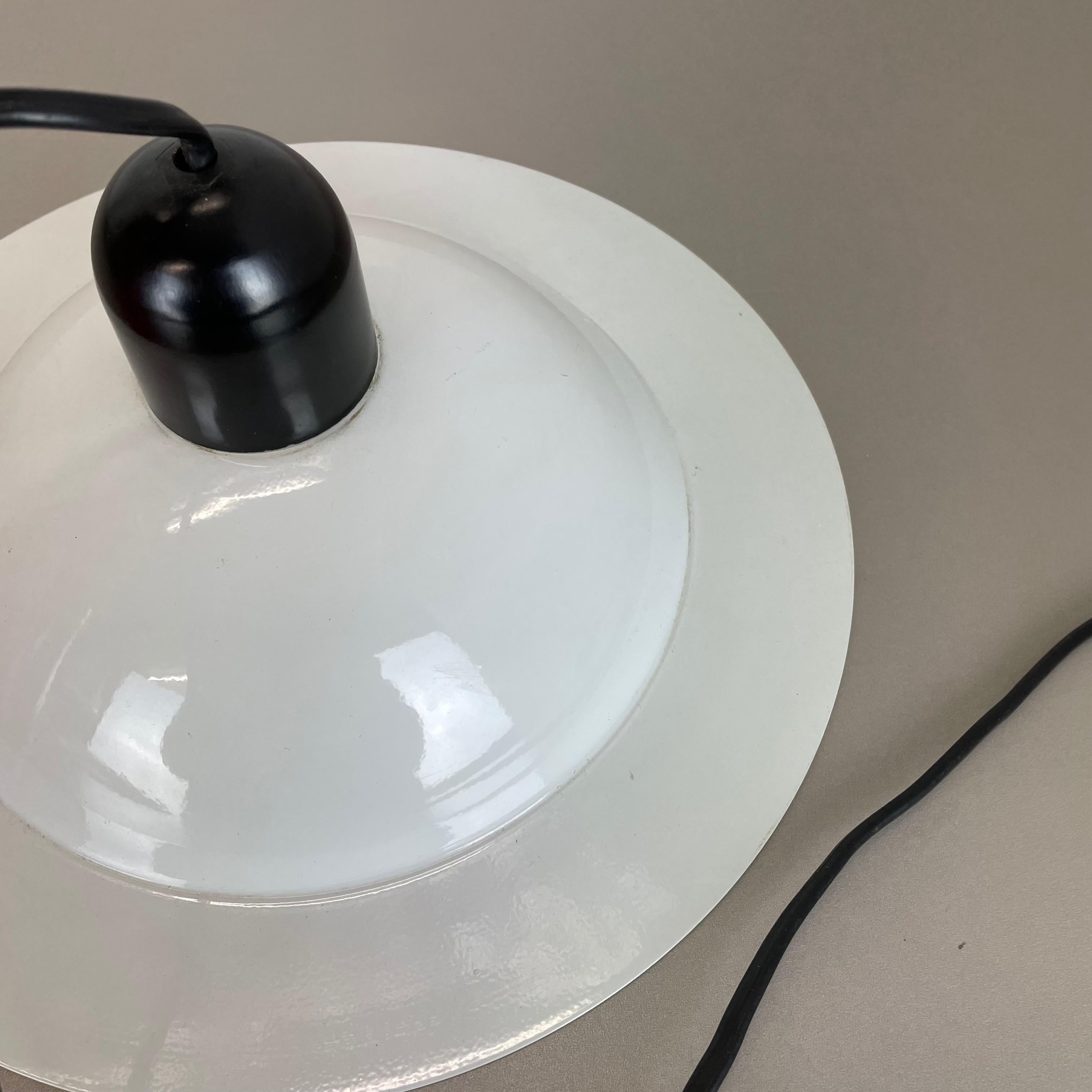 italien Lampe de table Lampiatta vintage par De Pas D'Urbino Lomazzi pour Stilnovo, Italie, 1970 en vente