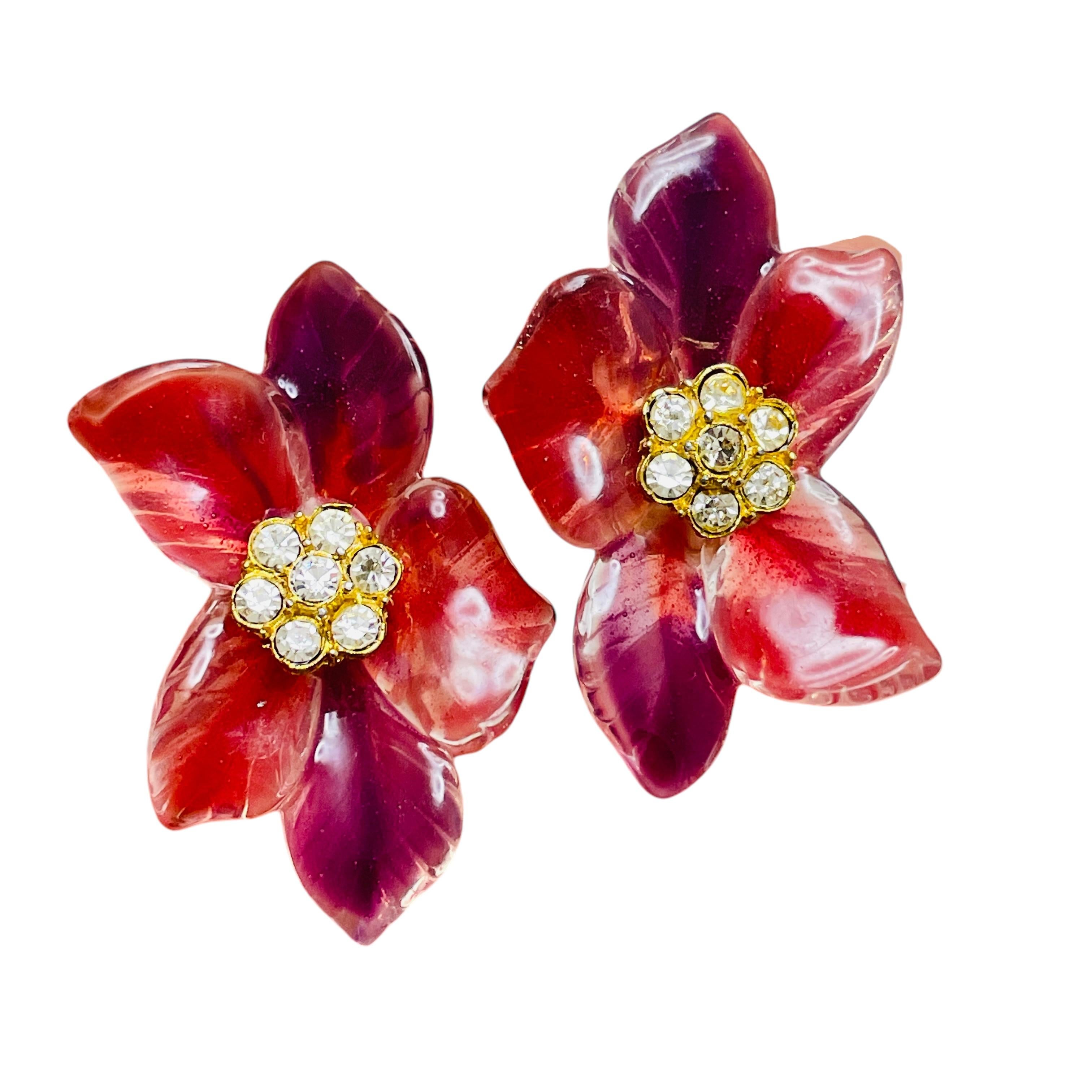 Women's Vintage LANCETTI made in ITALY signed gold flowers designer clip on earrings For Sale