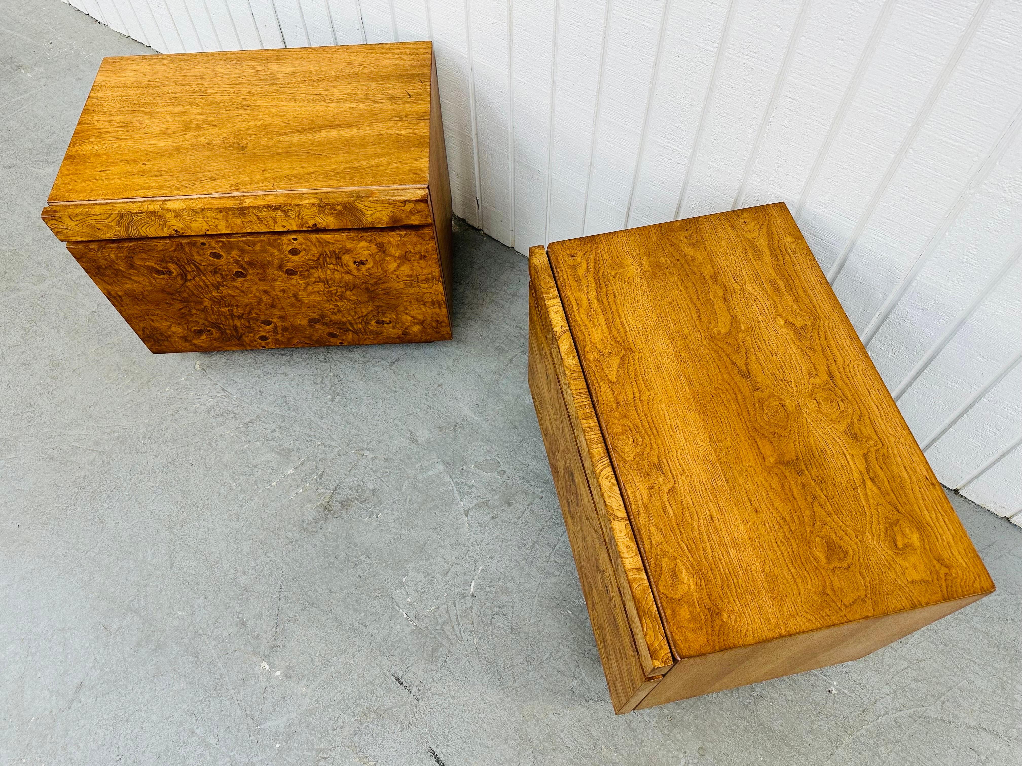 20th Century Vintage Lane Burled Wood Nightstands - Set of 2 For Sale