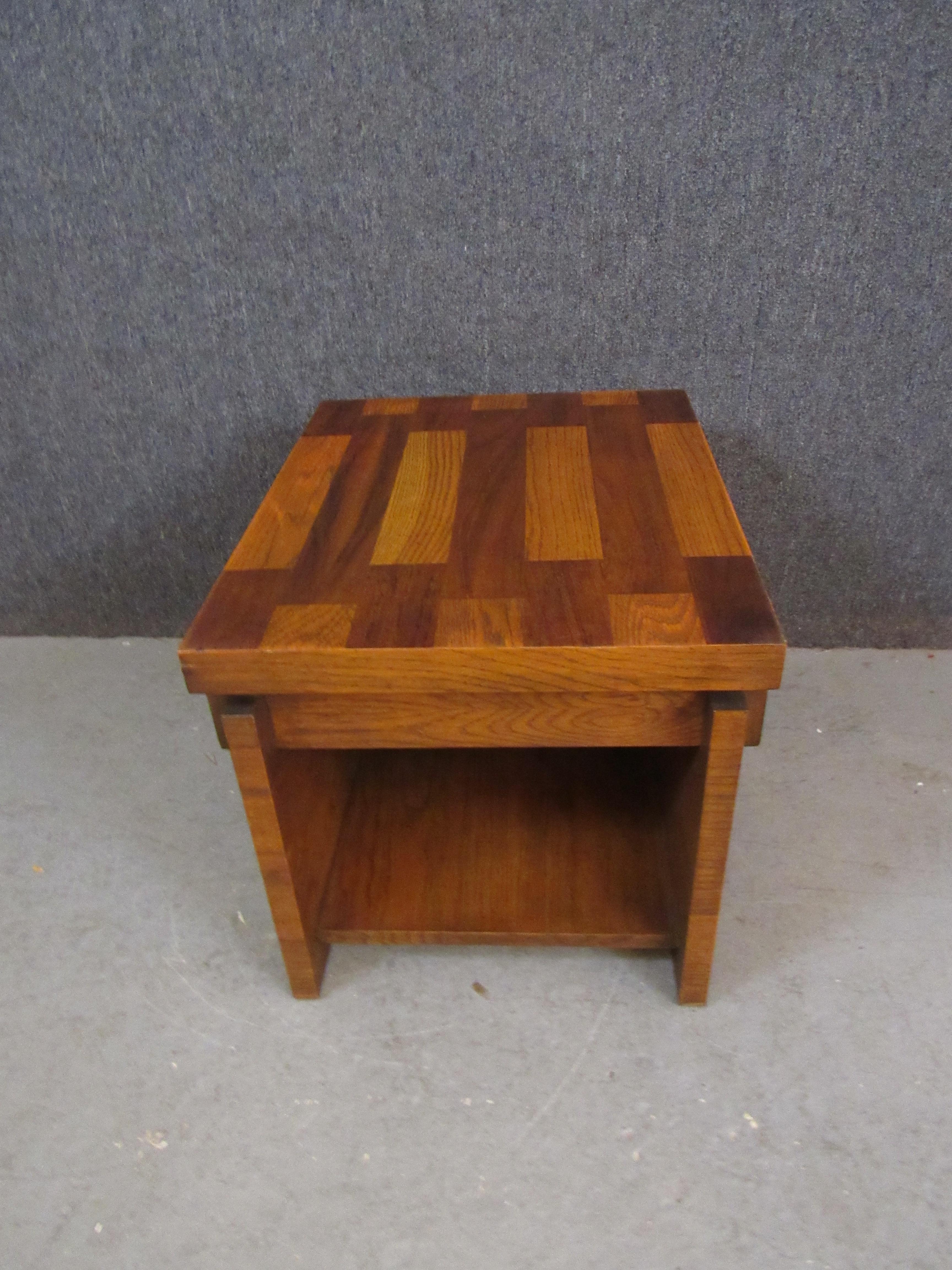 Incrusté Table d'extrémité de boucherie en chêne vintage Lane Furniture en vente