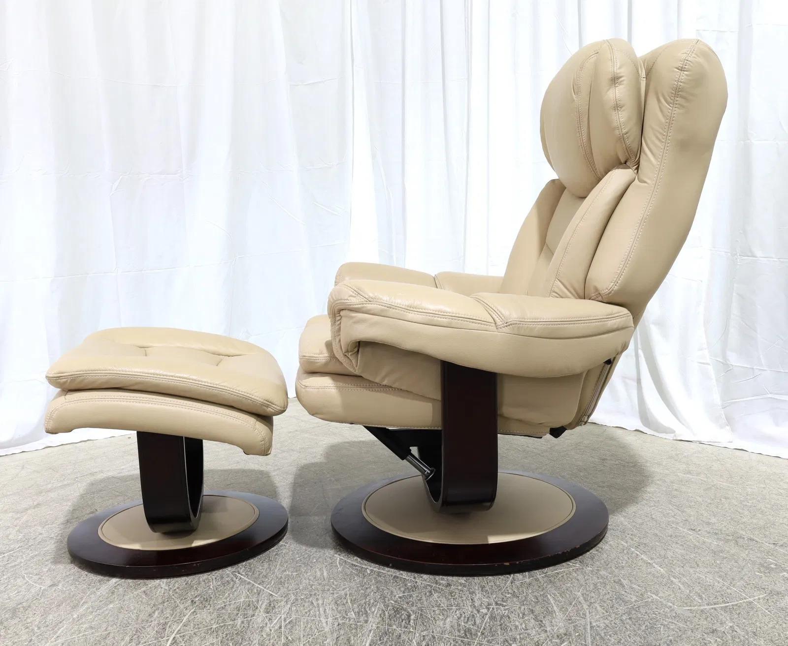 American Vintage Lane Leather & Wood Ekornes Stressless Style Lounge Chair + Ottoman For Sale