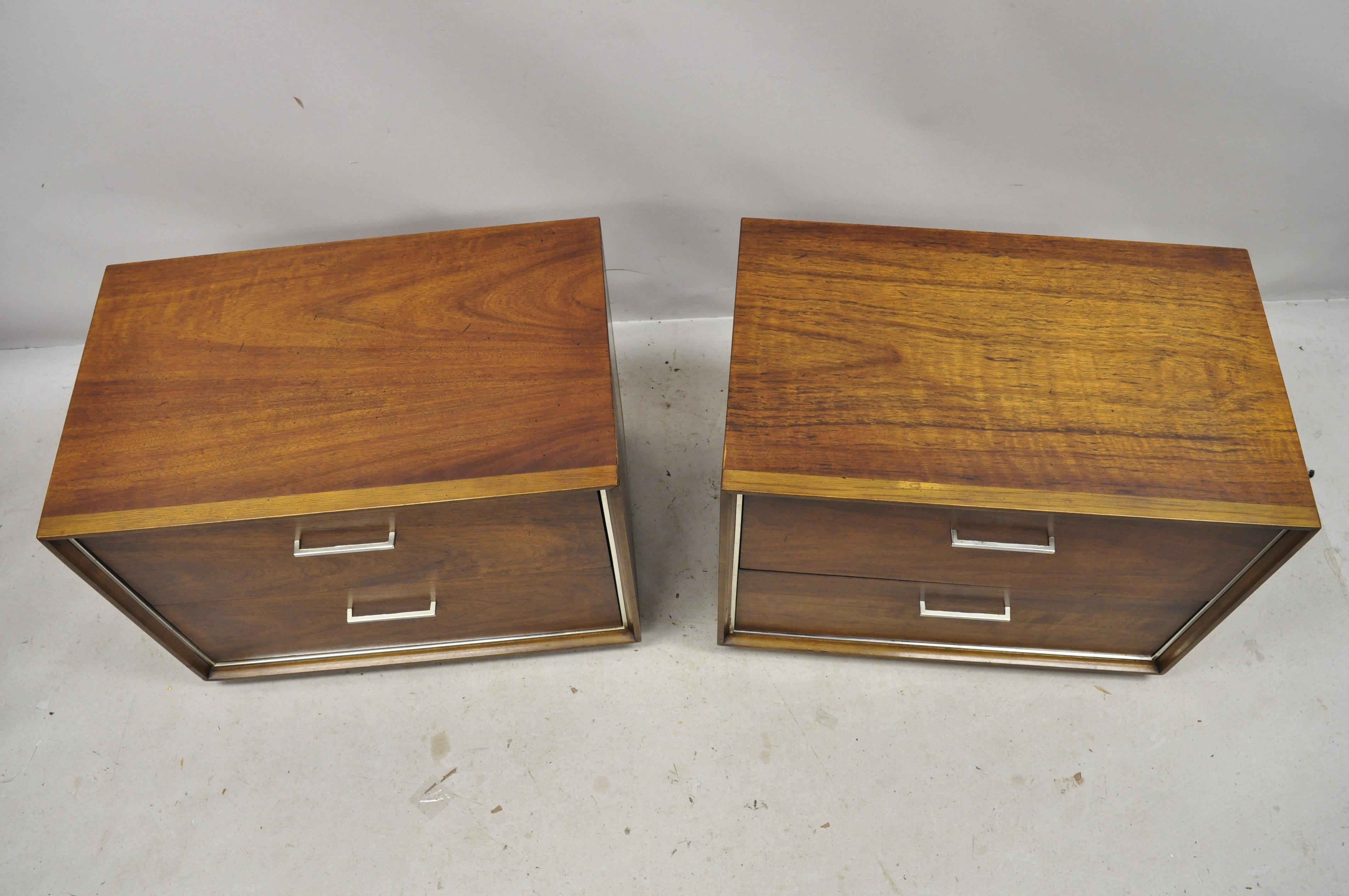 North American Vintage Lane Mid-Century Modern Walnut Chrome Trim 2-Drawer Nightstands, a Pair