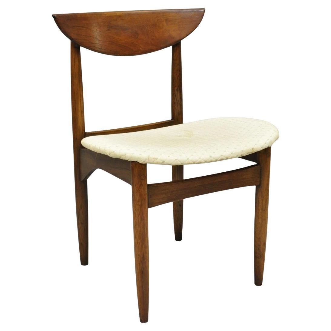 Silla auxiliar de comedor Vintage Lane Perception Mid Century Modern Nogal en venta