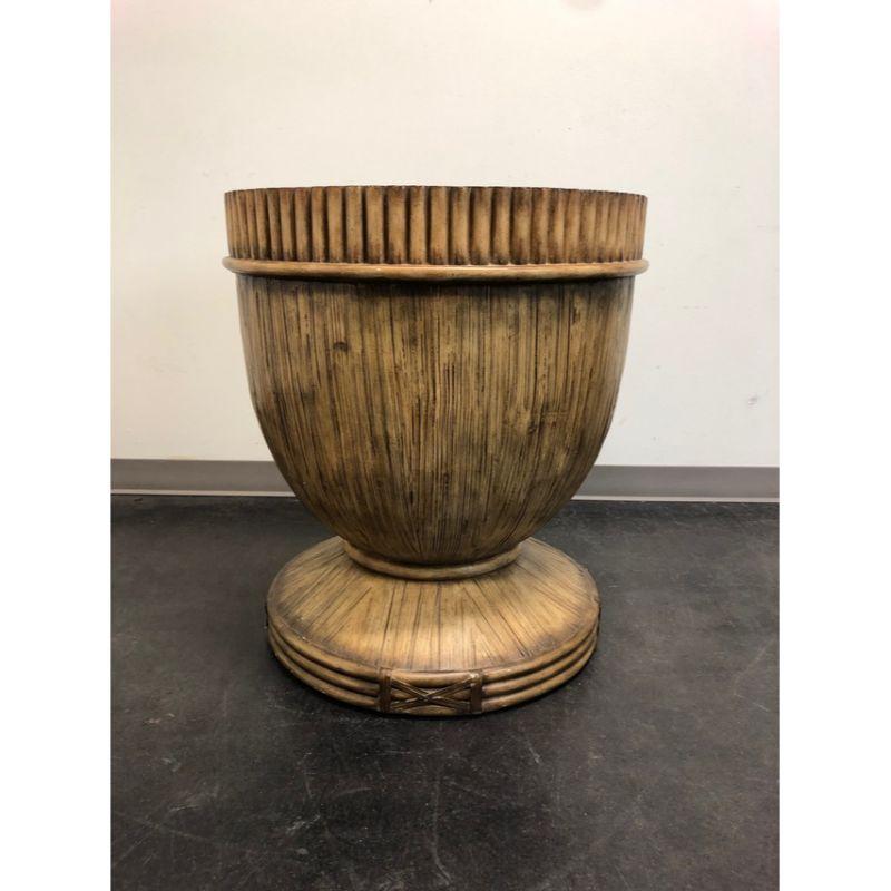 A table base in faux bamboo by Lane Venture. Made in the USA, in the early 21st Century.

Measures: 26 W 26 D 30 H

Exceptionally good condition with a few small nicks. Condition Rating 9.0 / 10.0.