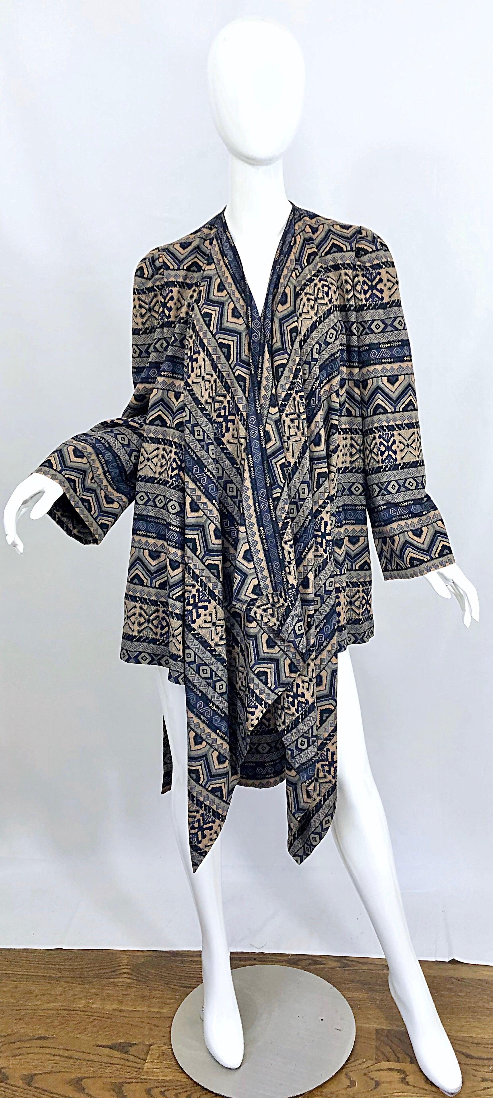 Bleu Cardigan cache-cœur vintage Lanvin Haute Couture Aztec bleu marine indigo en laine à lacets en vente