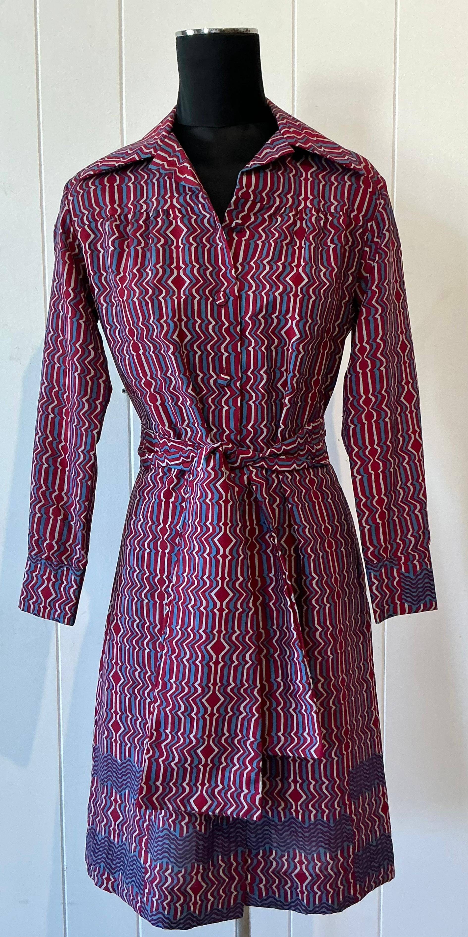 Vintage Lanvin Paris Blue & Red Patterned Dress In Good Condition For Sale In West Palm Beach, FL
