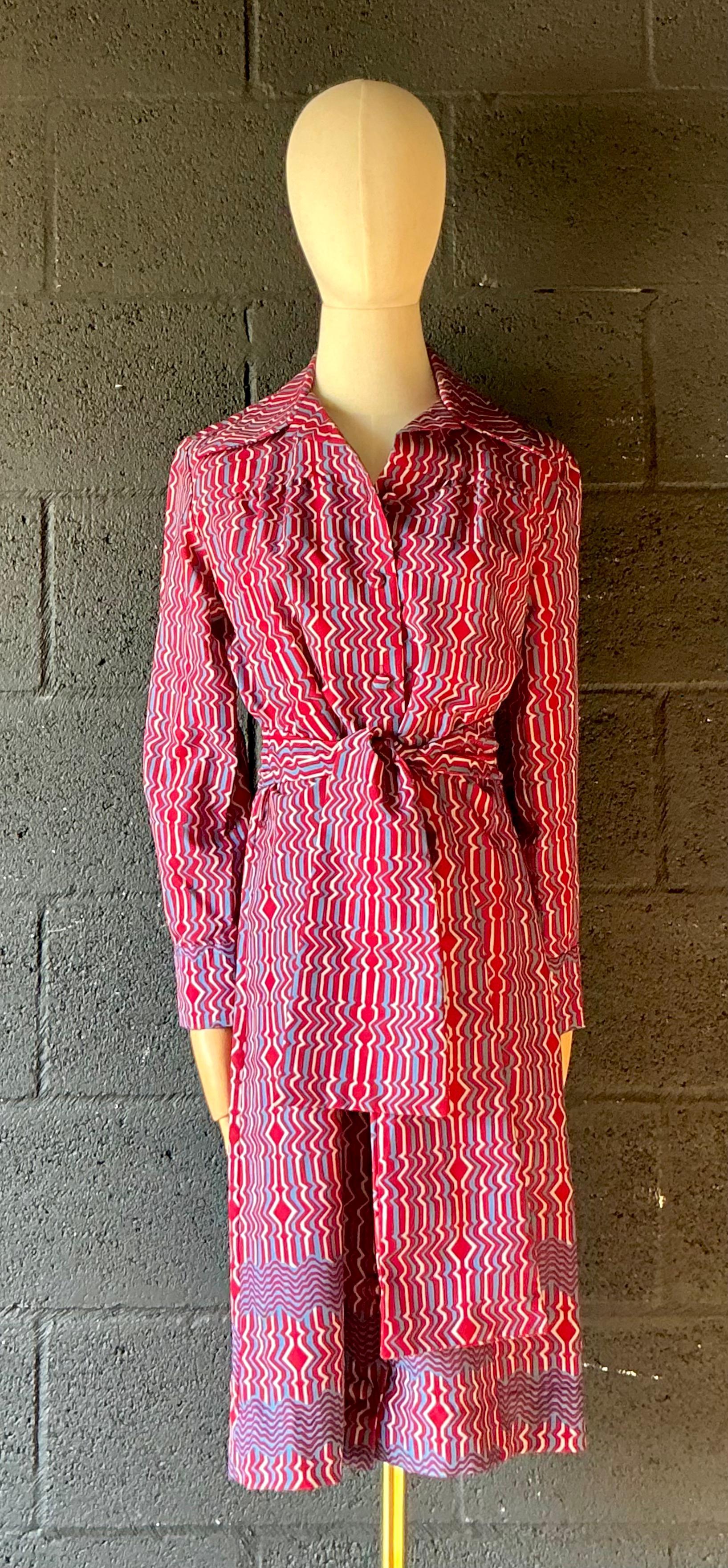 Abito vintage Lanvin Paris a fantasia blu e rossa In condizioni buone in vendita a West Palm Beach, FL