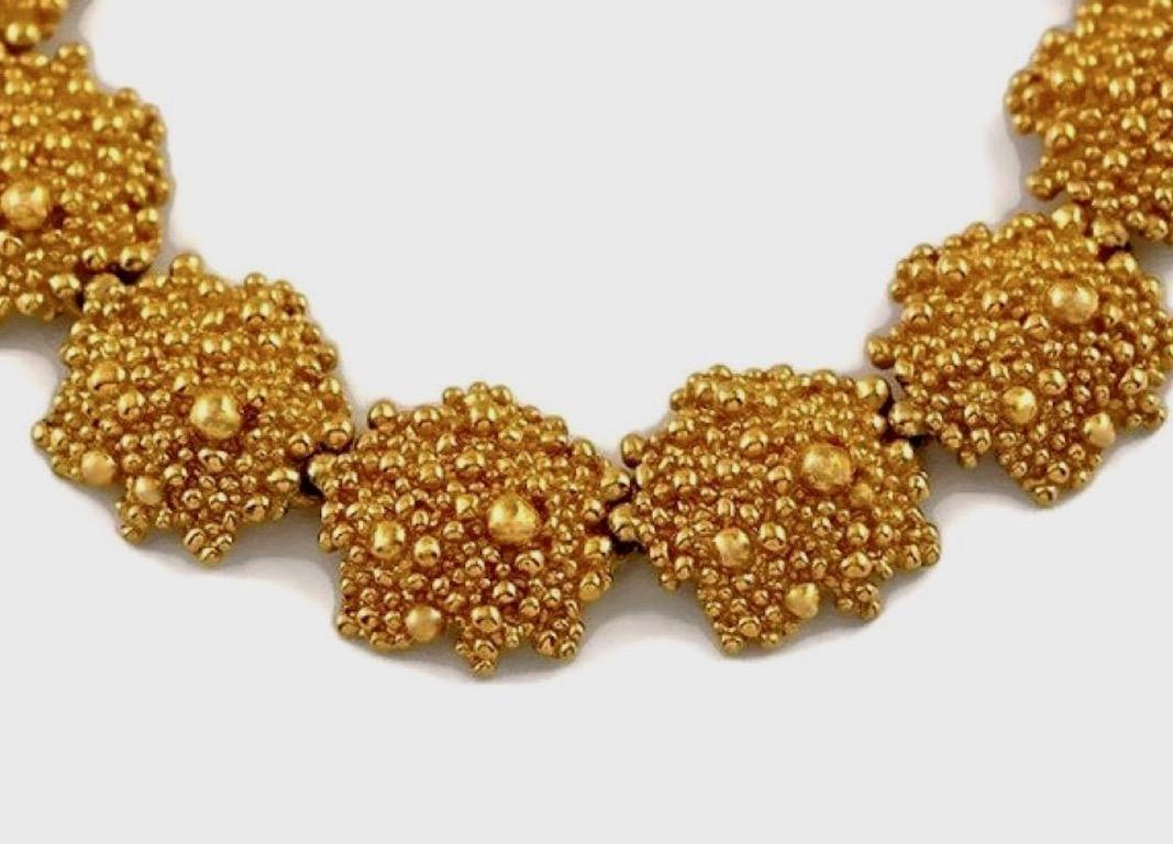 Vintage LANVIN PARIS Bubble Coral Link Choker Necklace In Excellent Condition For Sale In Kingersheim, Alsace