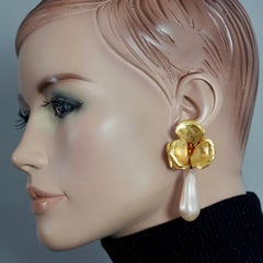 Vintage LANVIN PARIS Flower Teardrop Pearl Dangling Earrings