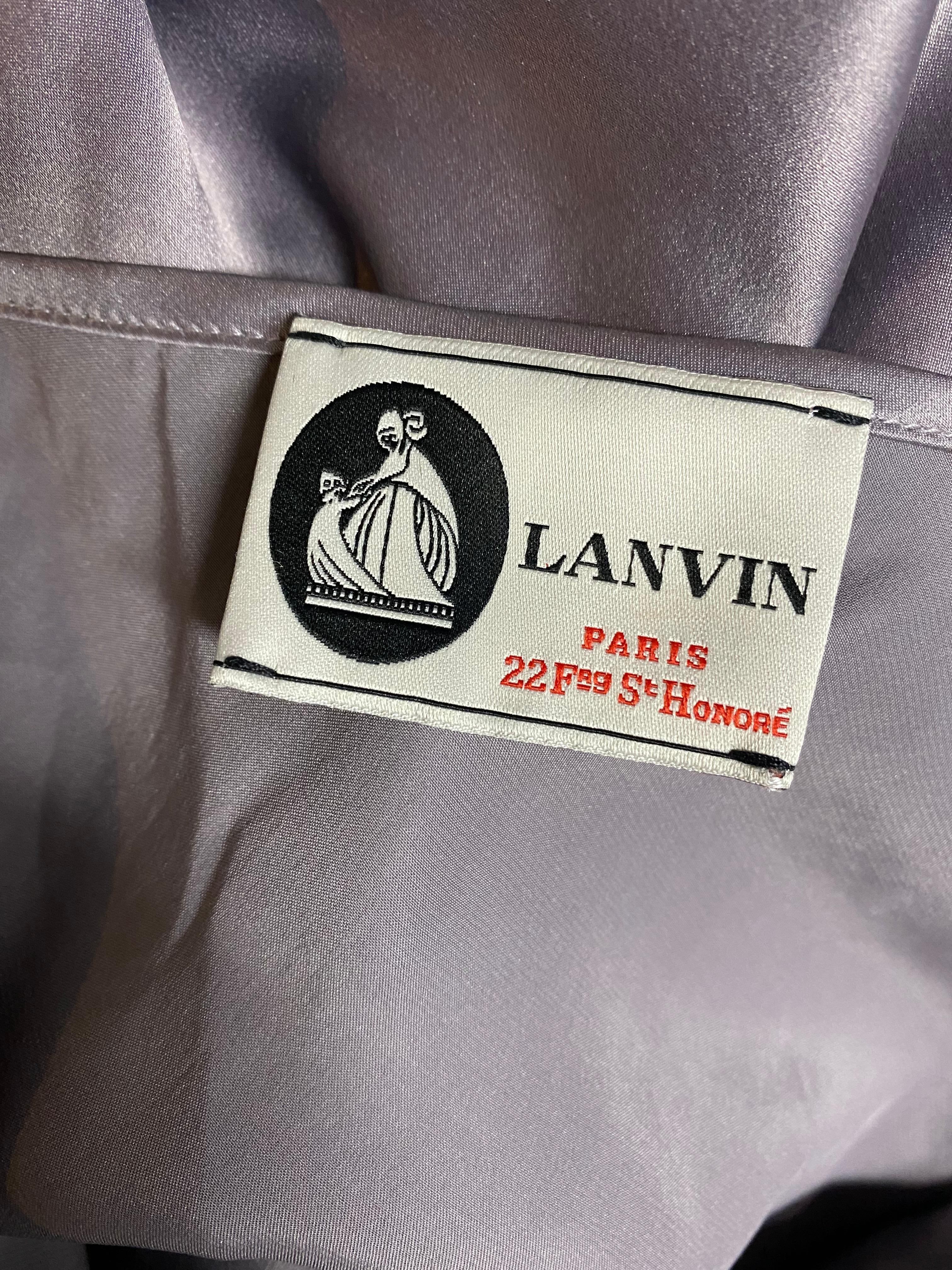 Vintage Lanvin Silk Top Blouse, Size 44 In Excellent Condition For Sale In Beverly Hills, CA