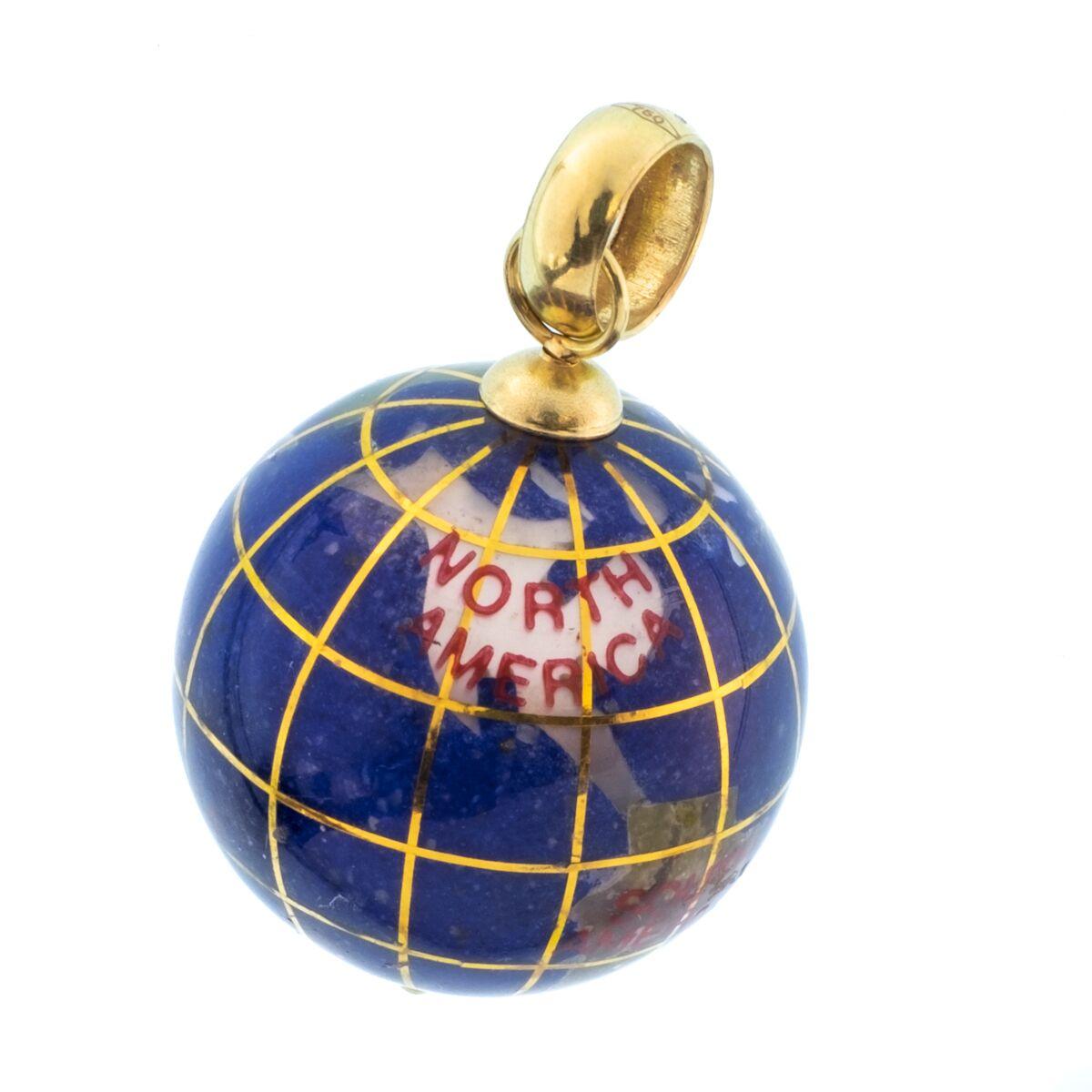 Women's or Men's Vintage Lapis and 18 Karat Yellow Gold Globe Charm