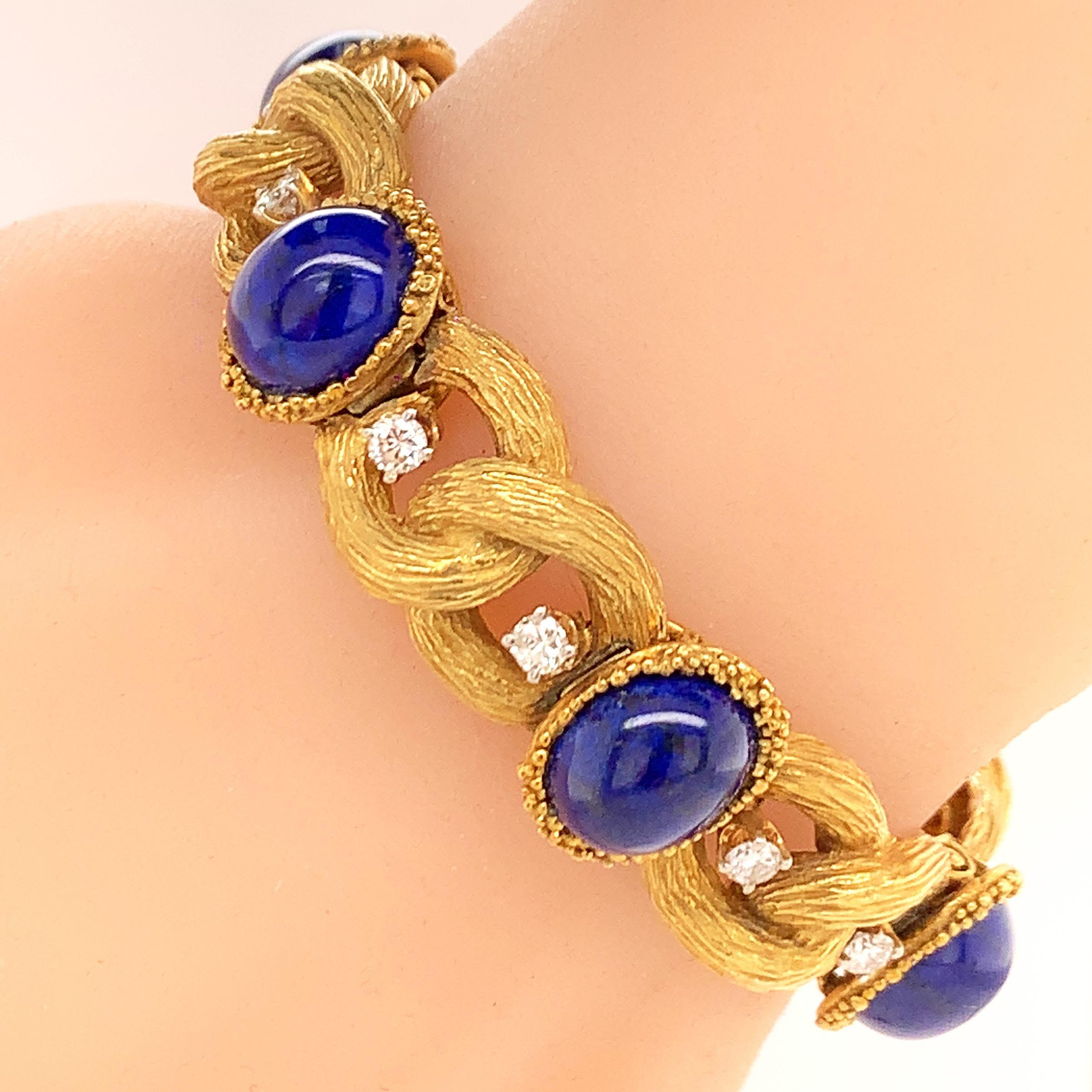 Vintage Lapis Diamond Gold Bracelet In Excellent Condition For Sale In New York, NY