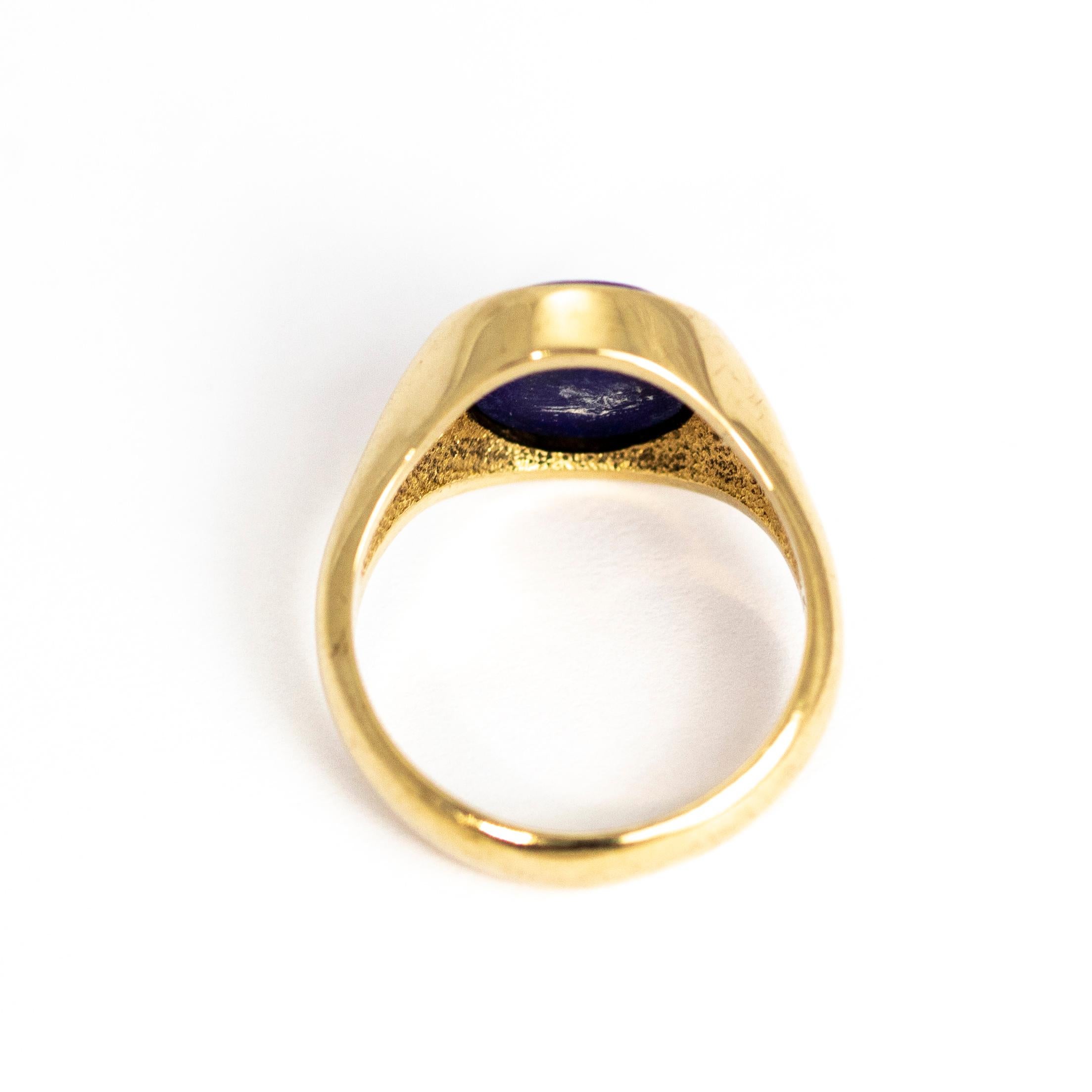 Vintage Lapis Lazuli an 9 Carat Gold Signet Ring 2