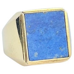Vintage Lapis Lazuli and 18 Carat Gold Signet Ring