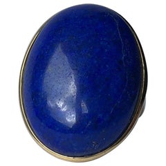 Vintage Lapis Lazuli and 9 Carat Gold Cocktail Ring Vintage Lapis Lazuli and 9 Carat Gold Cocktail Ring