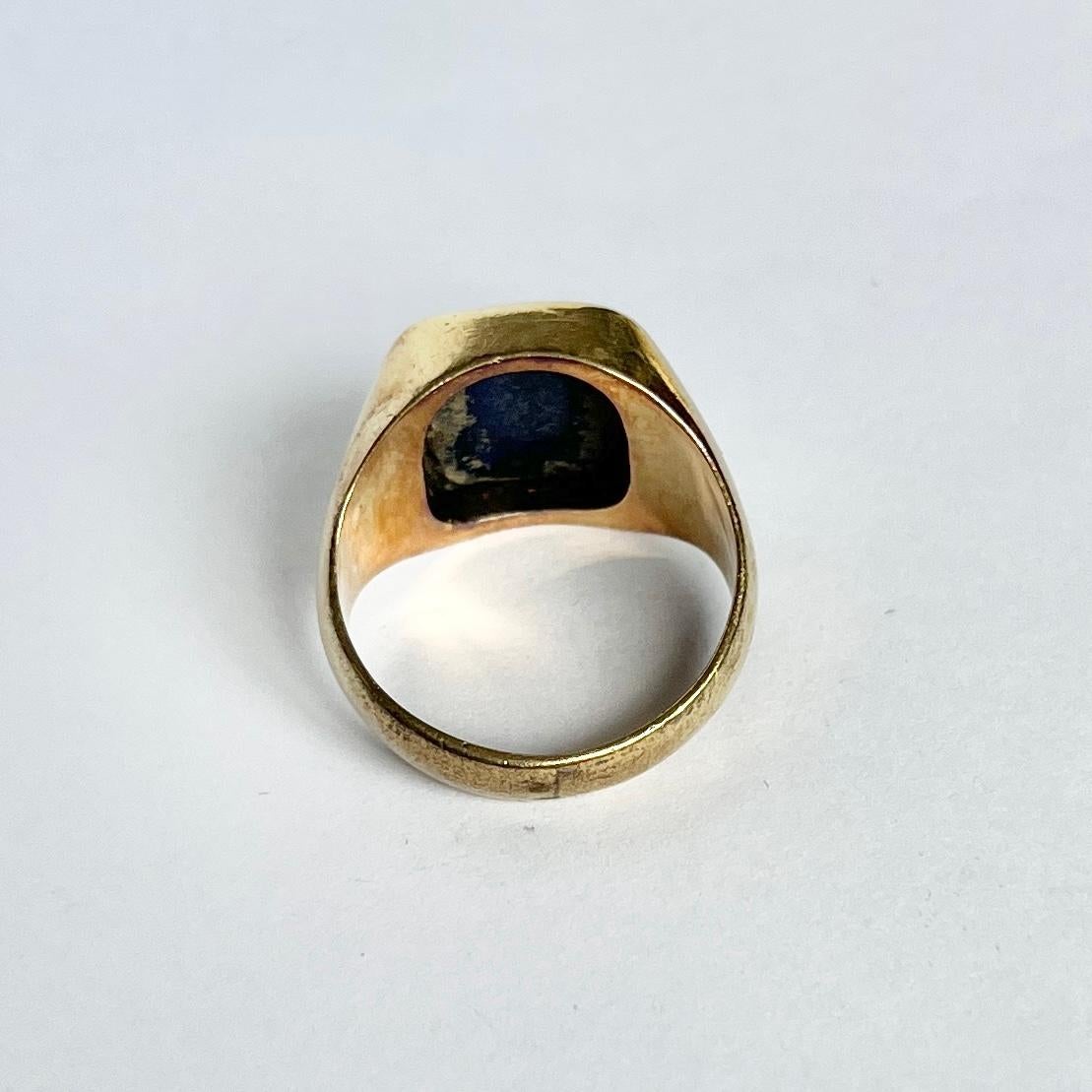 Vintage Lapis Lazuli and 9 Carat Gold Signet Ring In Good Condition For Sale In Chipping Campden, GB