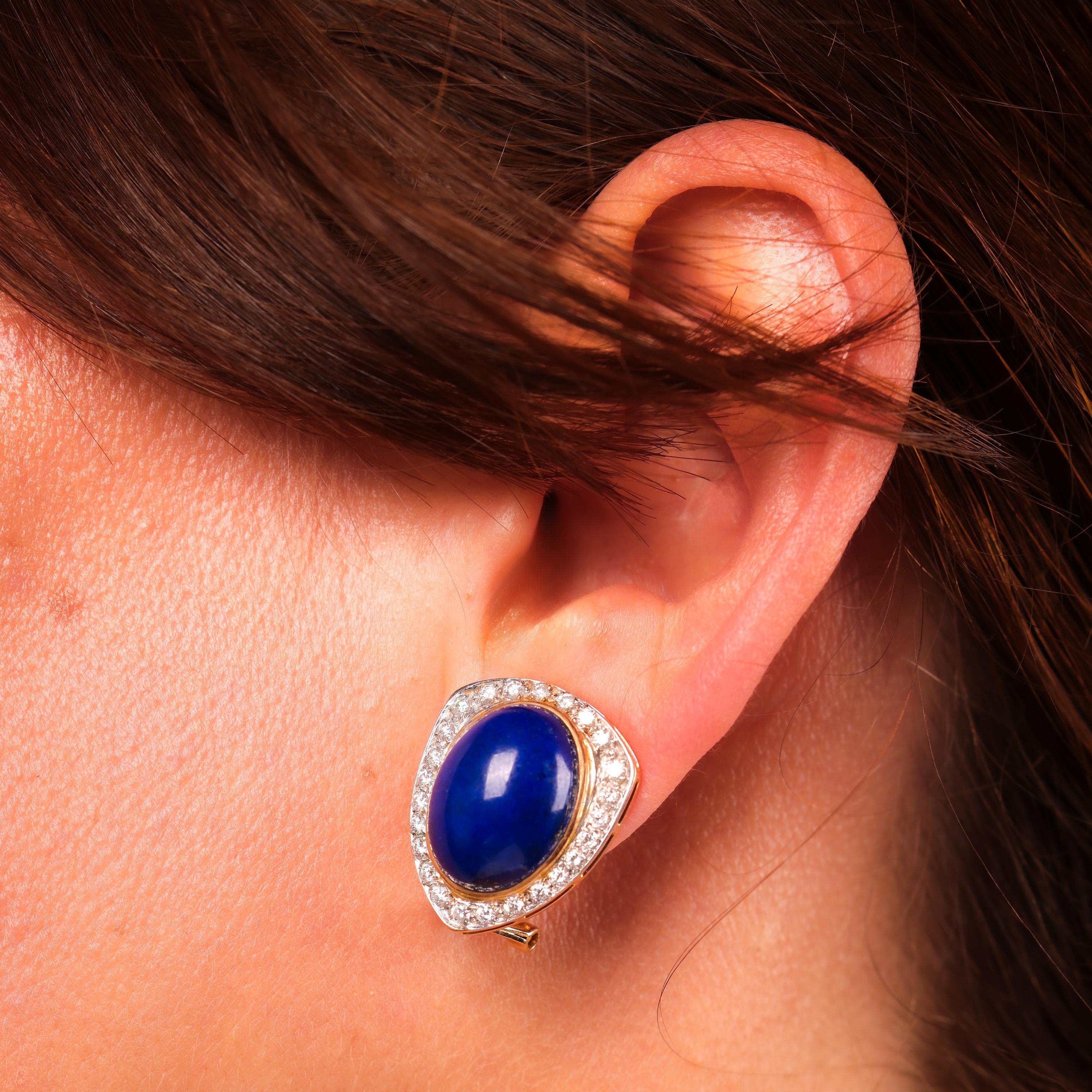 Ohrringe aus 14 Karat Gelbgold mit Lapislazuli und Diamant im Zustand „Hervorragend“ in Beverly Hills, CA