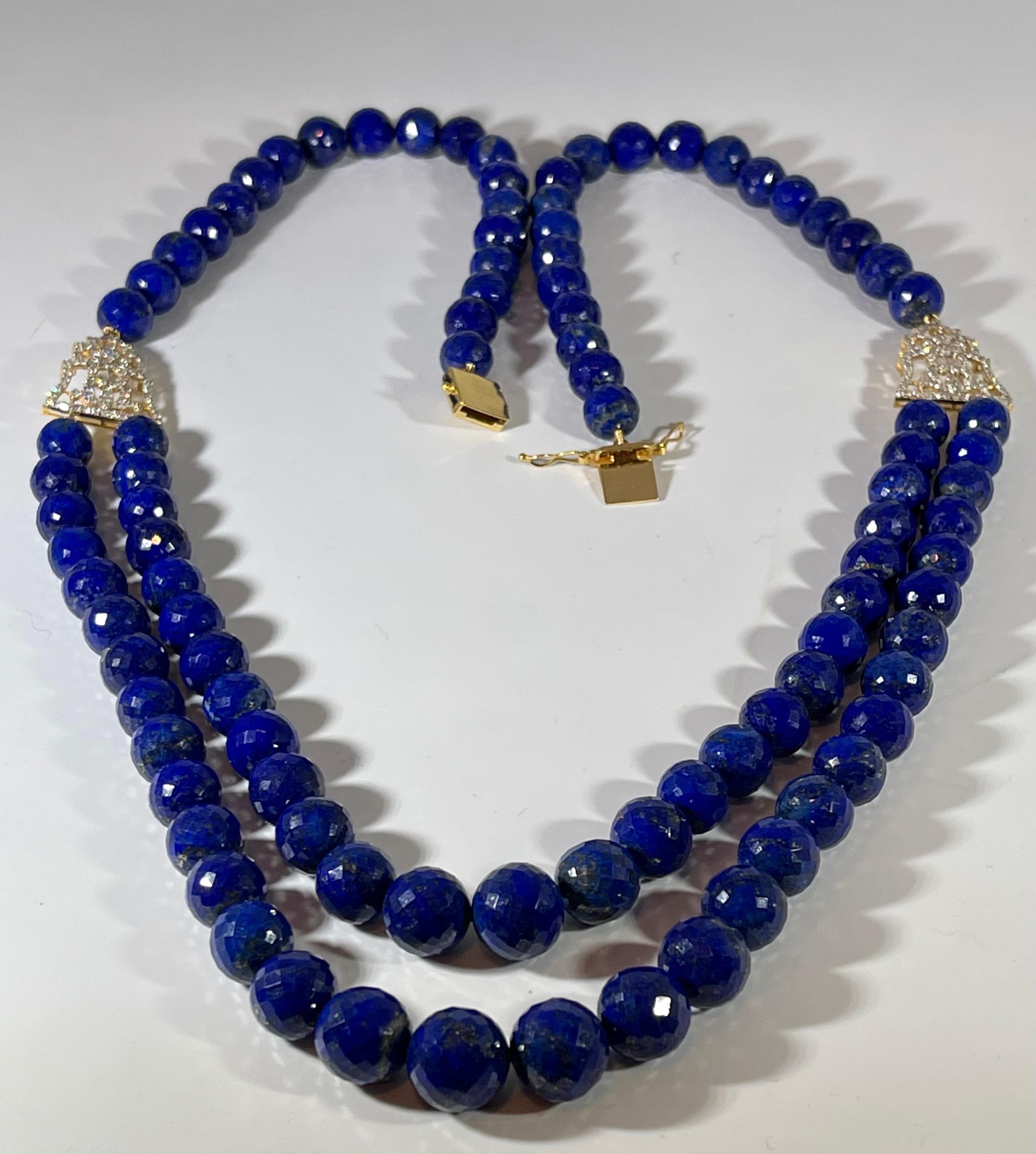 Vintage Lapis Lazuli Double Strand Diamond Necklace 14 Kt Yellow Gold Clasp For Sale 3