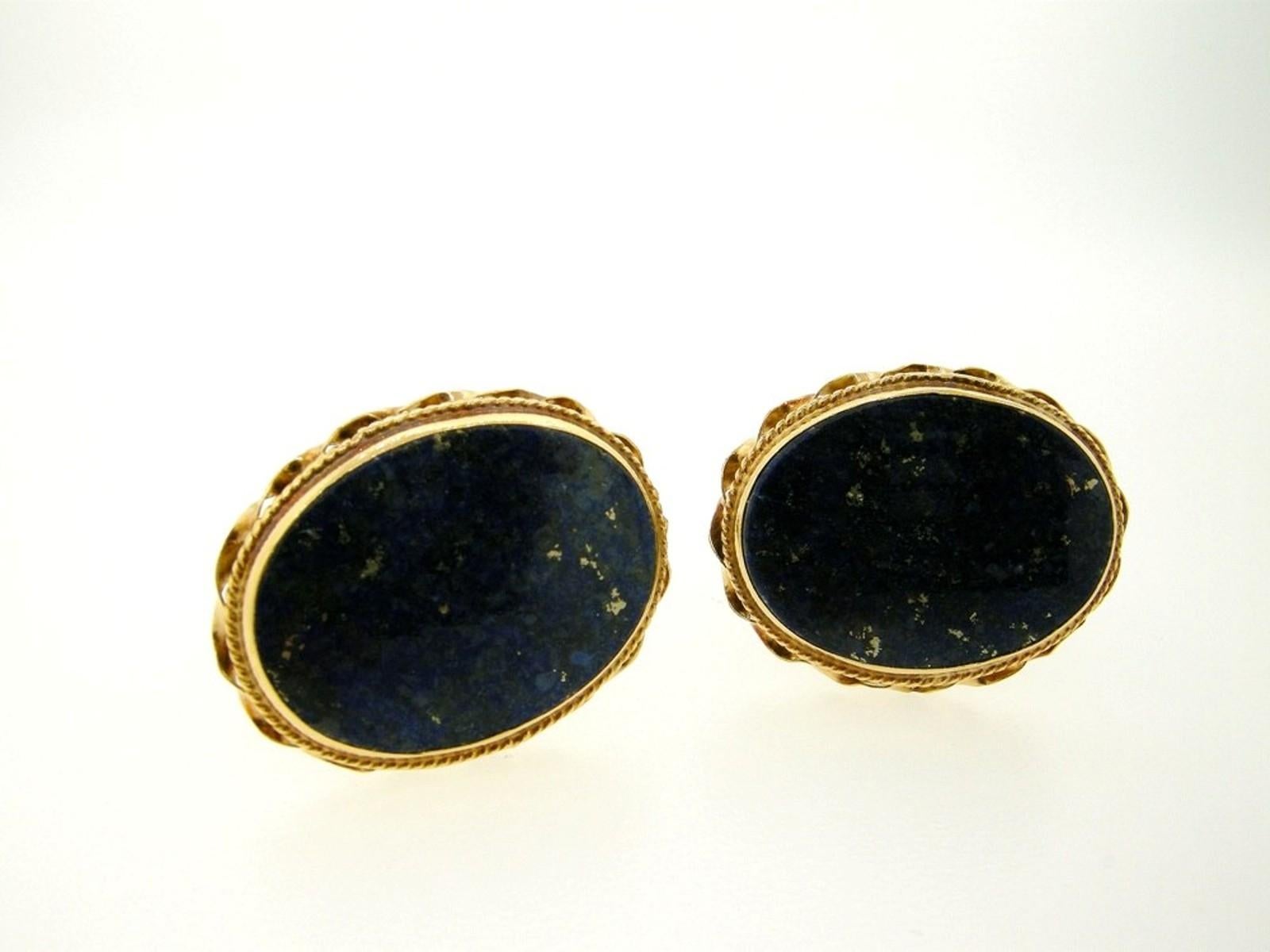Oval Cut Vintage Lapis Lazuli Gold Cufflinks