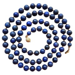 Retro Lapis Lazuli Long Necklace With Gold Clasp