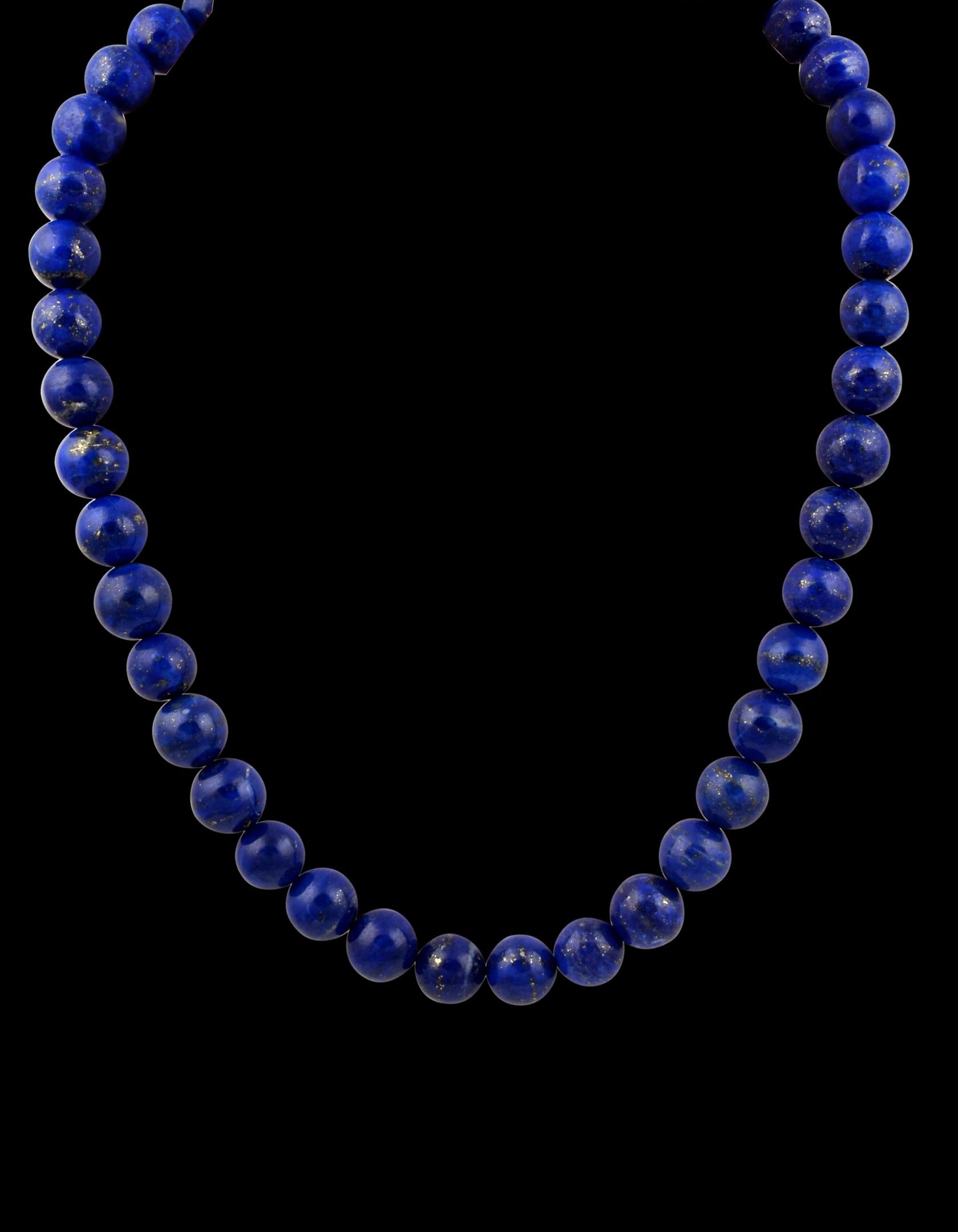 Round Cut Vintage Lapis Lazuli Single Strand Necklace with 14 Karat Yellow Gold Lobster For Sale