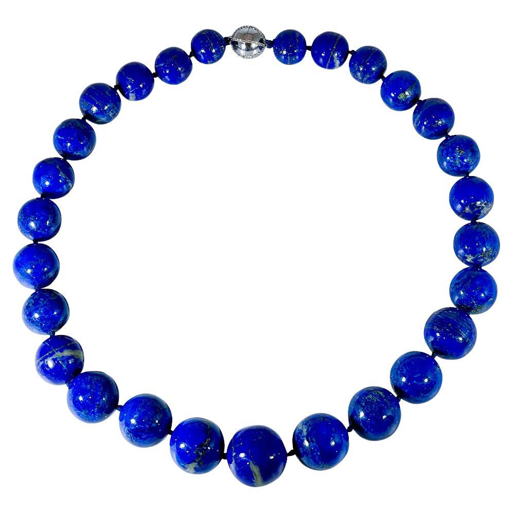 Vintage Lapis Lazuli Single Strand Necklace with Diamond Clasp 14 Kt White Gold For Sale