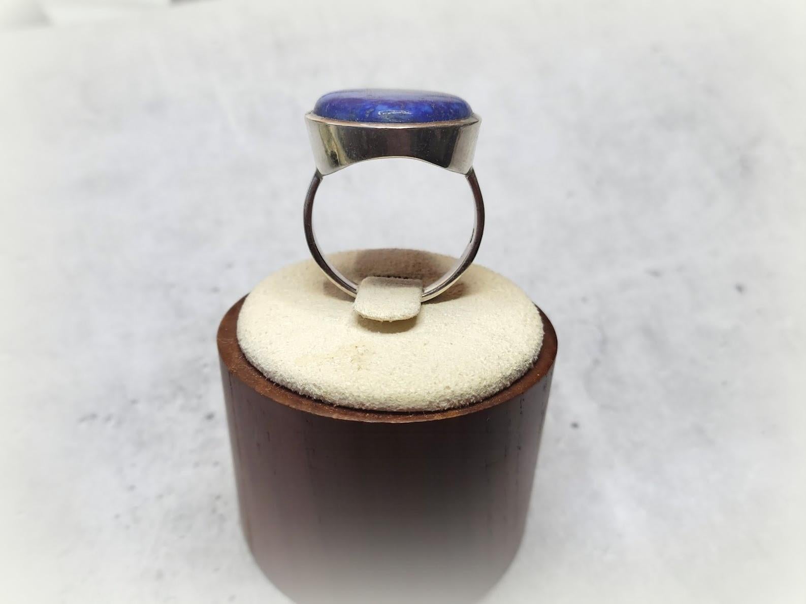 Vintage Lapis Lazuli Sterling Silver Ring For Sale 3