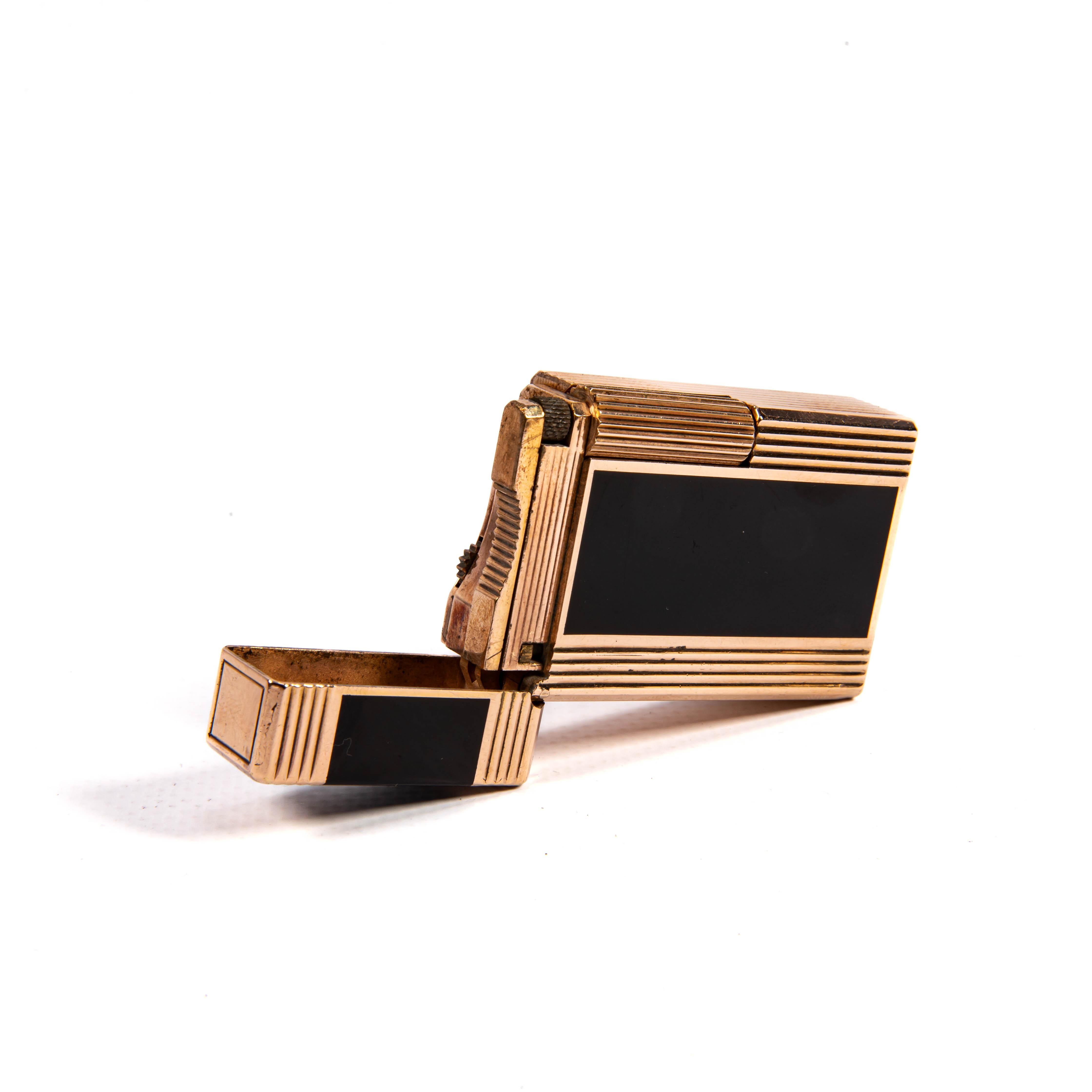 Vintage Laque de Chine S.T. DUPONT Ligne 1 BS Regular Lighter 1960s For Sale 4
