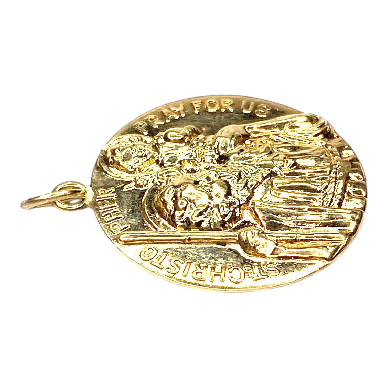 Vintage Large 14K Gold St Christopher Pendant In Good Condition In Henderson, NV