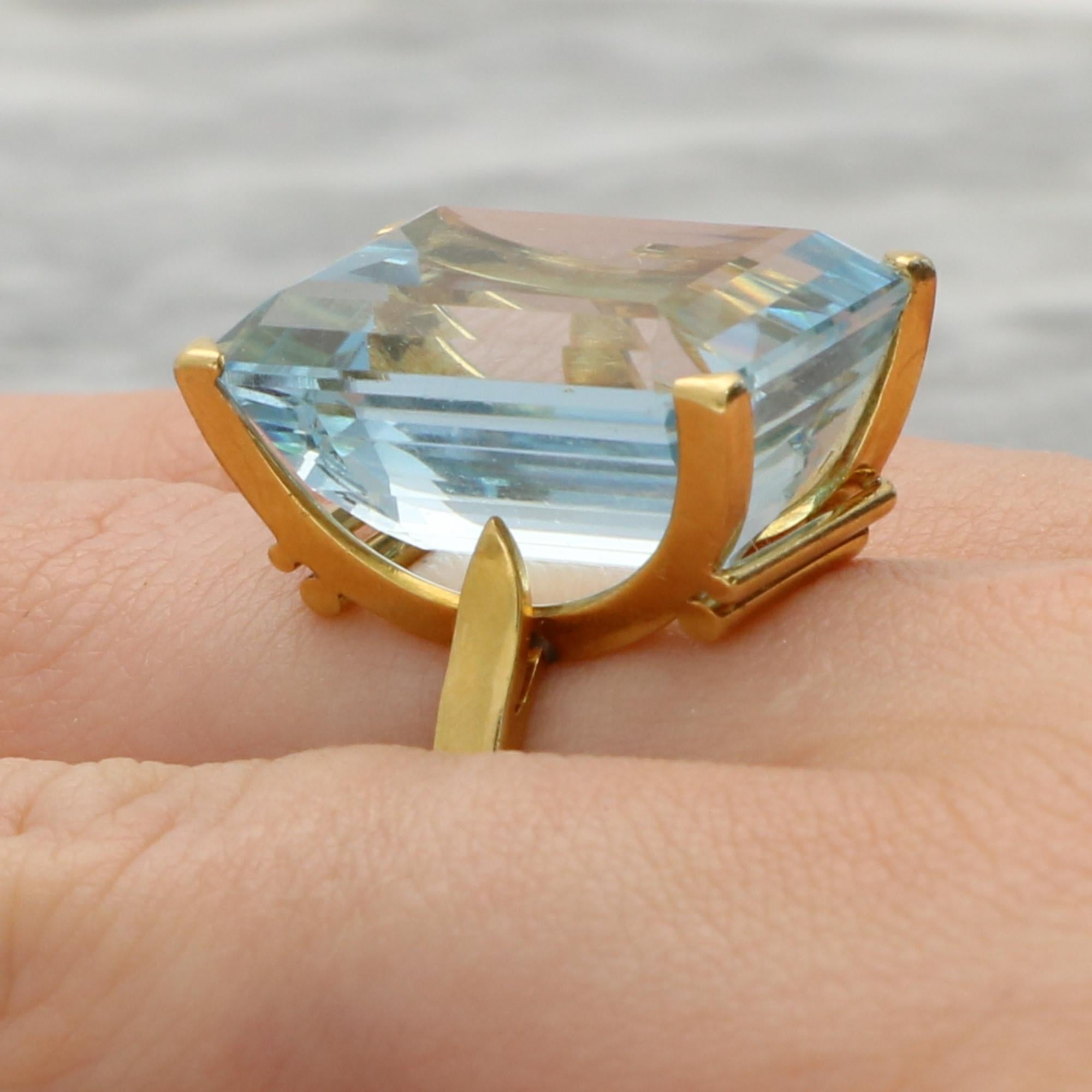 Emerald Cut Vintage Large 17.50ct Aquamarine Cocktail Ring in 18k yellow gold